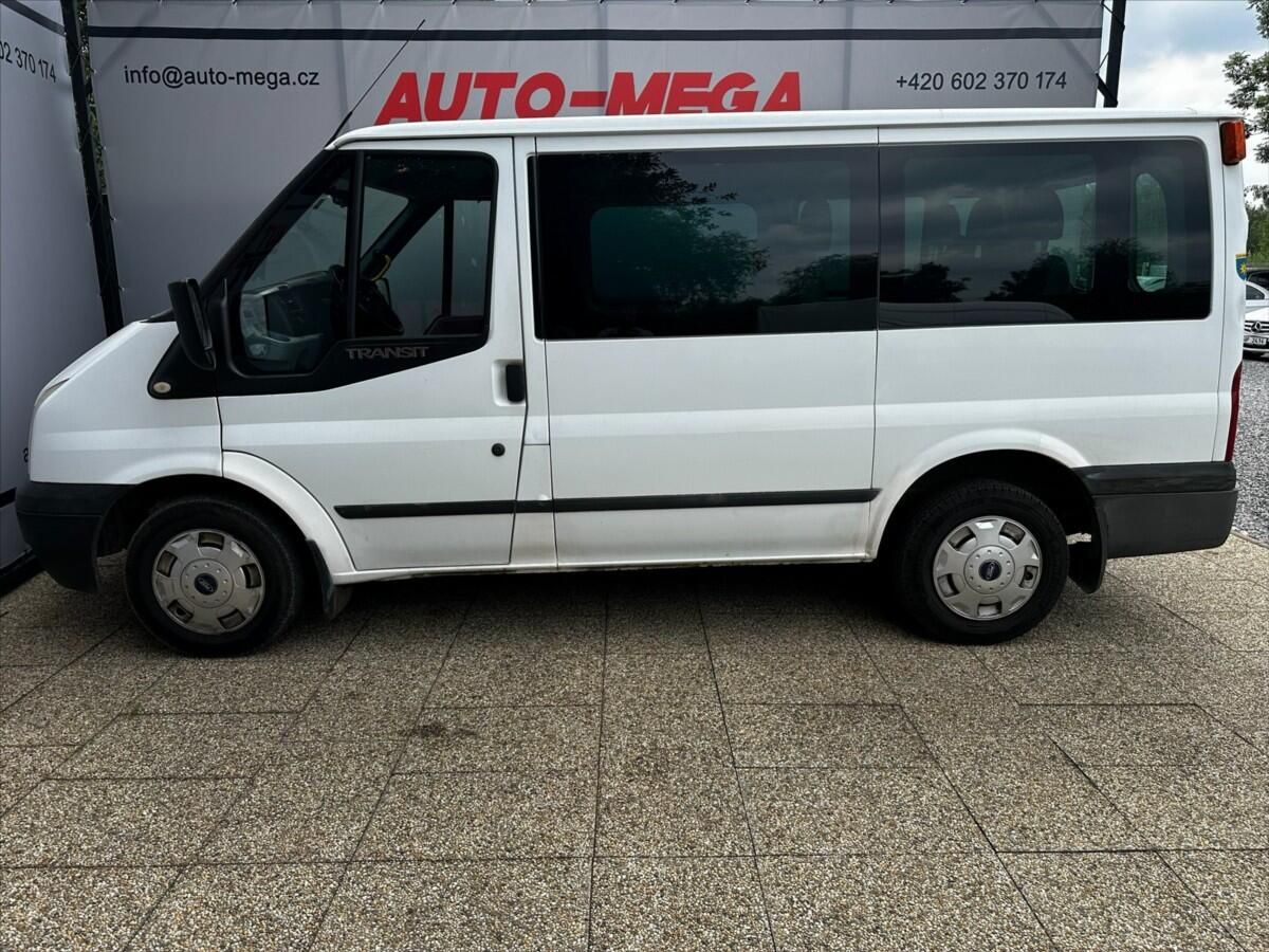 Ford Transit, 2.2 TDCi 74kW 9 míst L1H1 - fotka 5