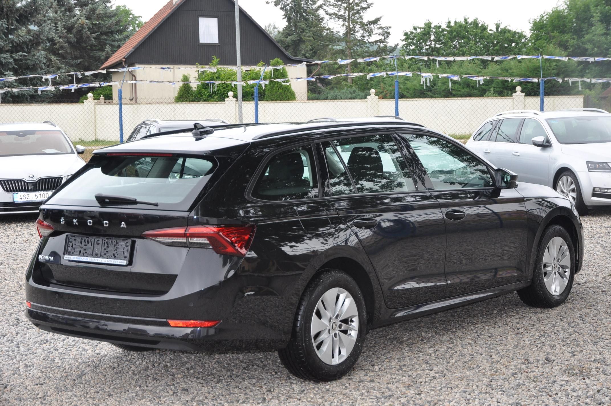 Škoda Octavia, IV 1.5TSi 110kW KOMBI - fotka 3