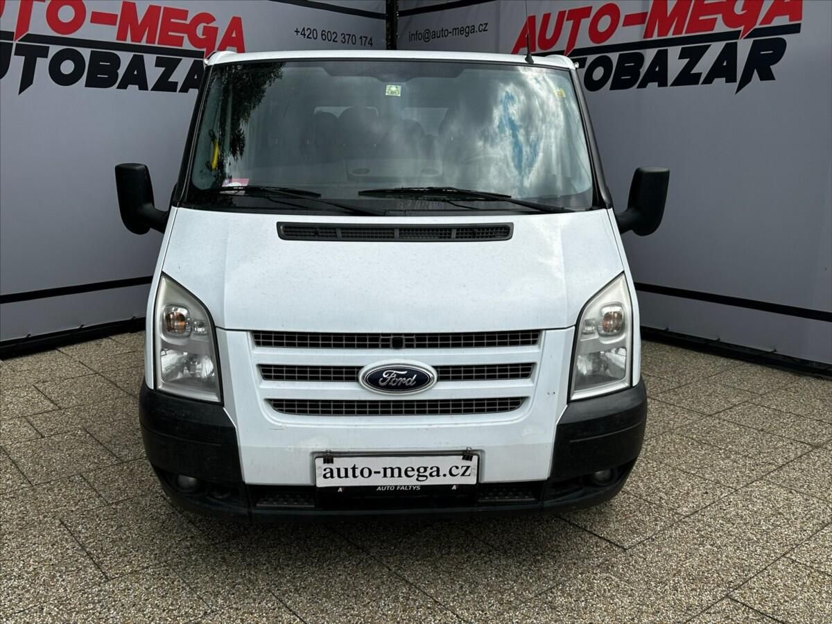 Ford Transit, 2.2 TDCi 74kW 9 míst L1H1 - fotka 2