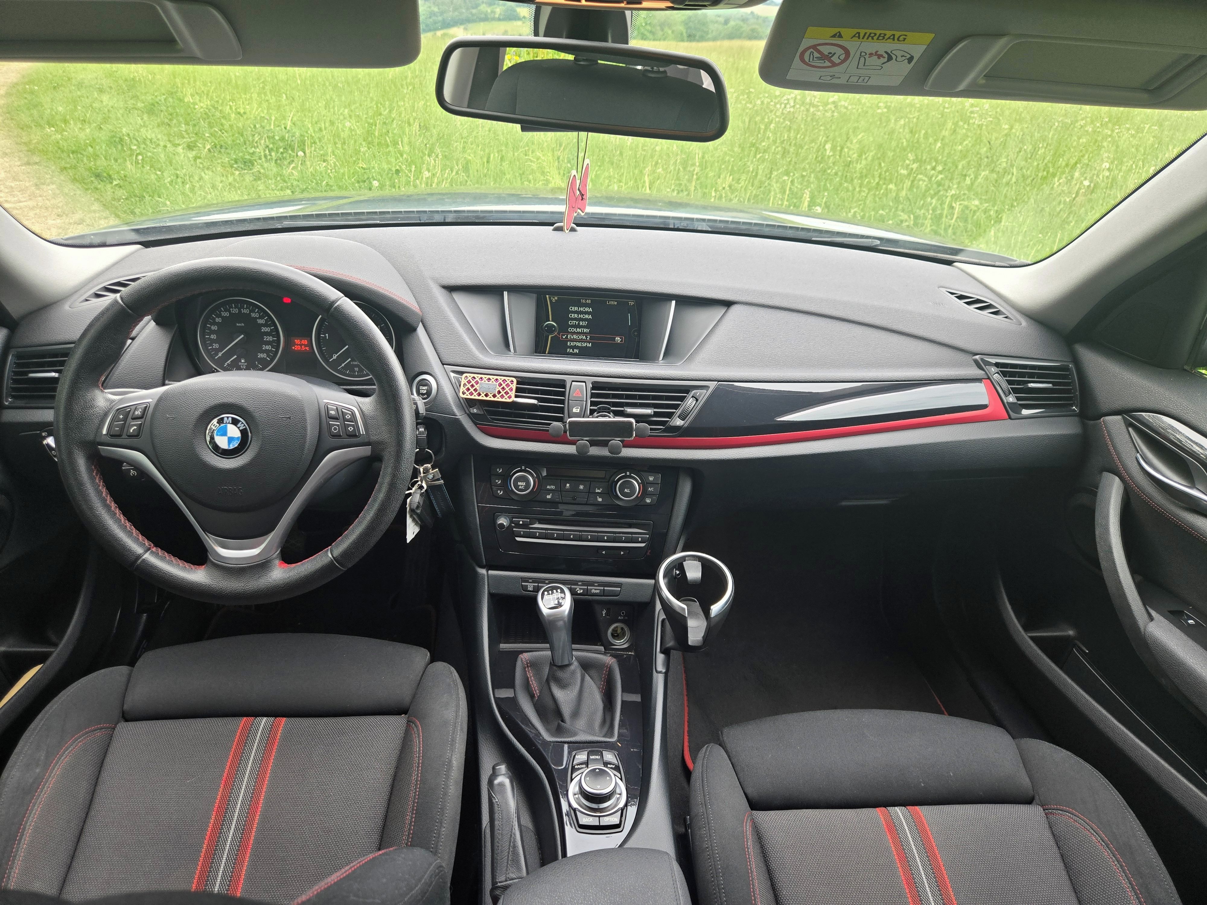 BMW X1, BMW X1 2.0 TDi 4x4 - fotka 6