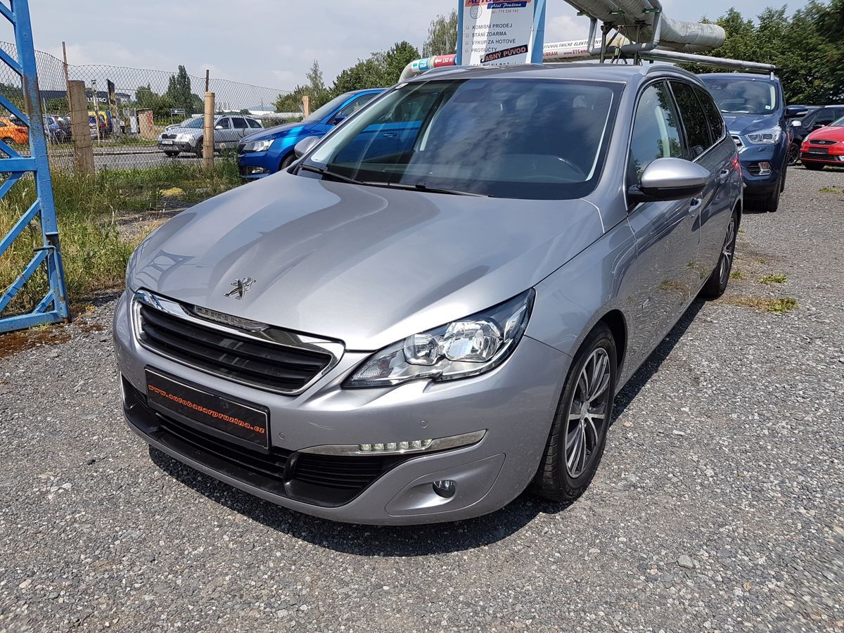 Peugeot 308, SW 1.6HDi 73KW SERVISOVANÉ - fotka 3