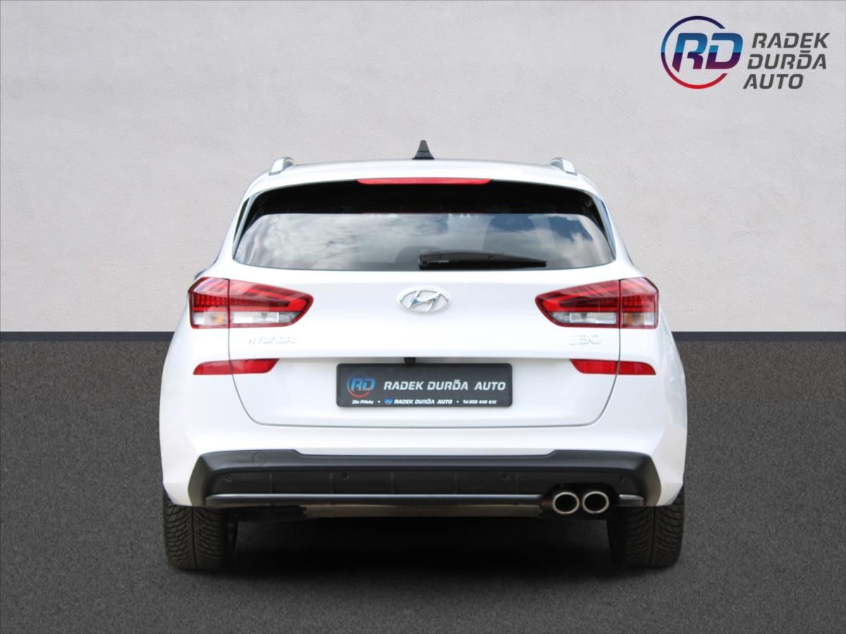 Hyundai i30, 1,5 TGDI  1MAJ,AT,NLINE,ZÁRUKA - fotka 6