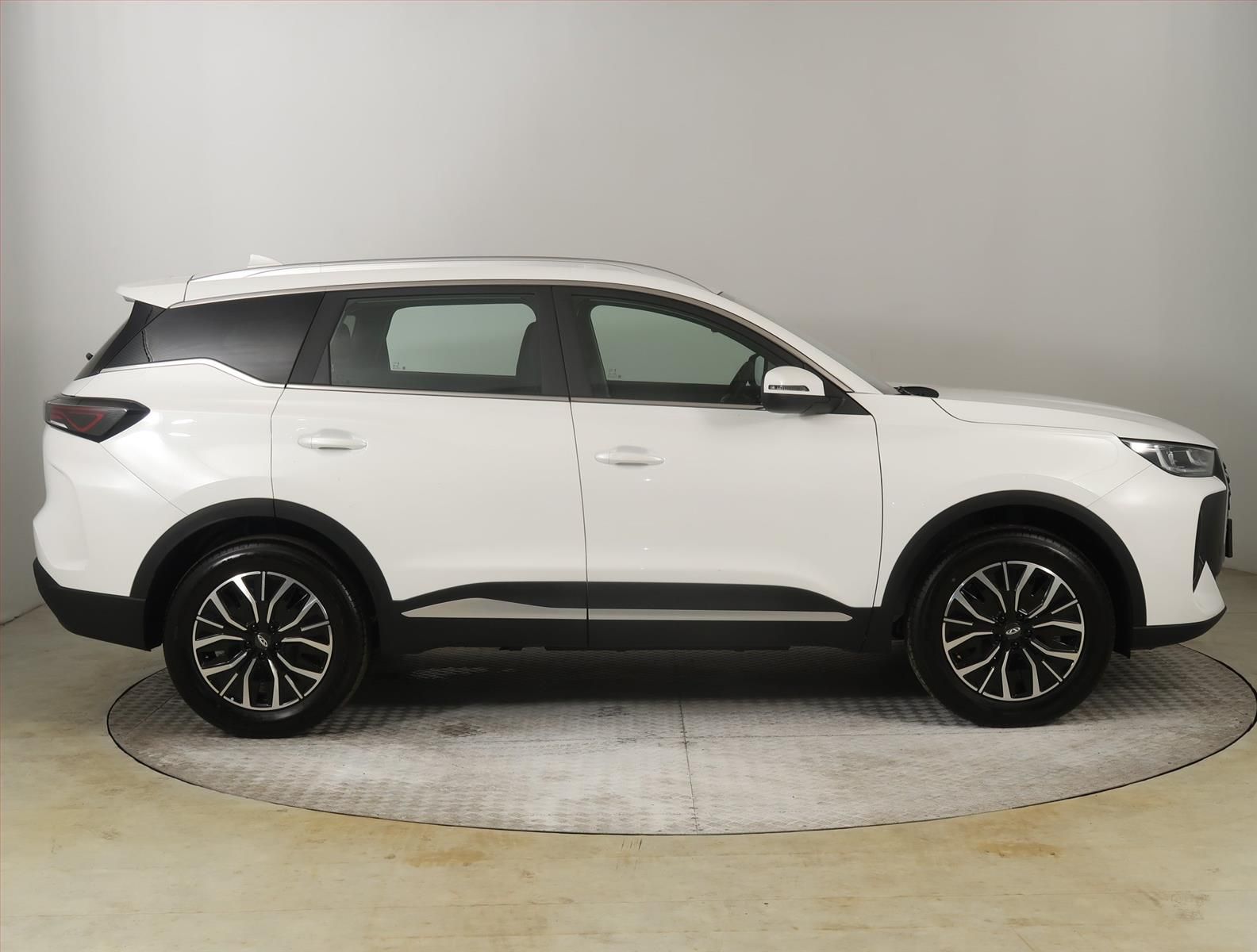 Chery Tiggo 7, 1.6 TGDI, Comfort, COMFORT - fotka 6