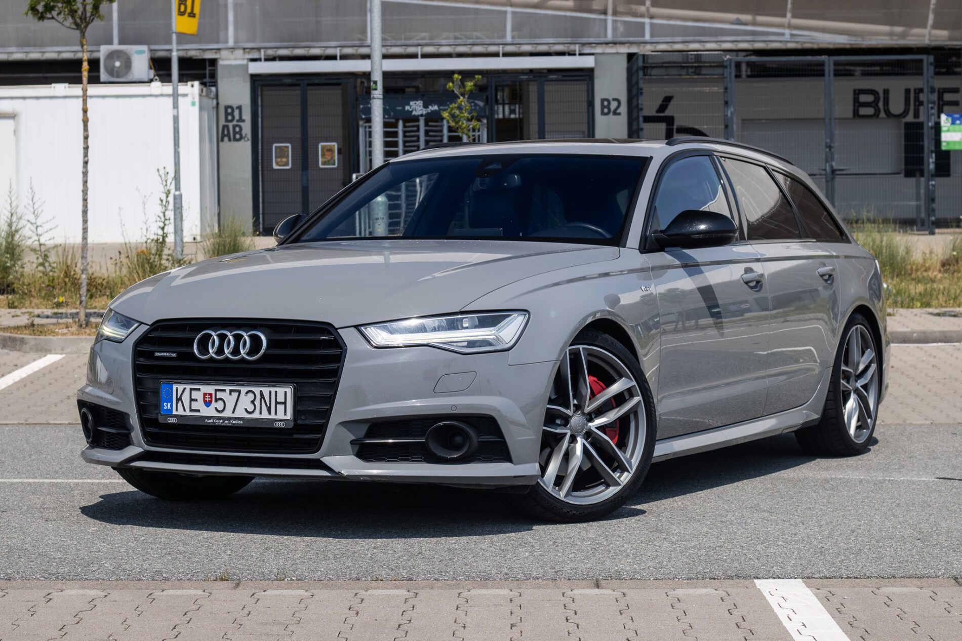 Audi A6 Avant