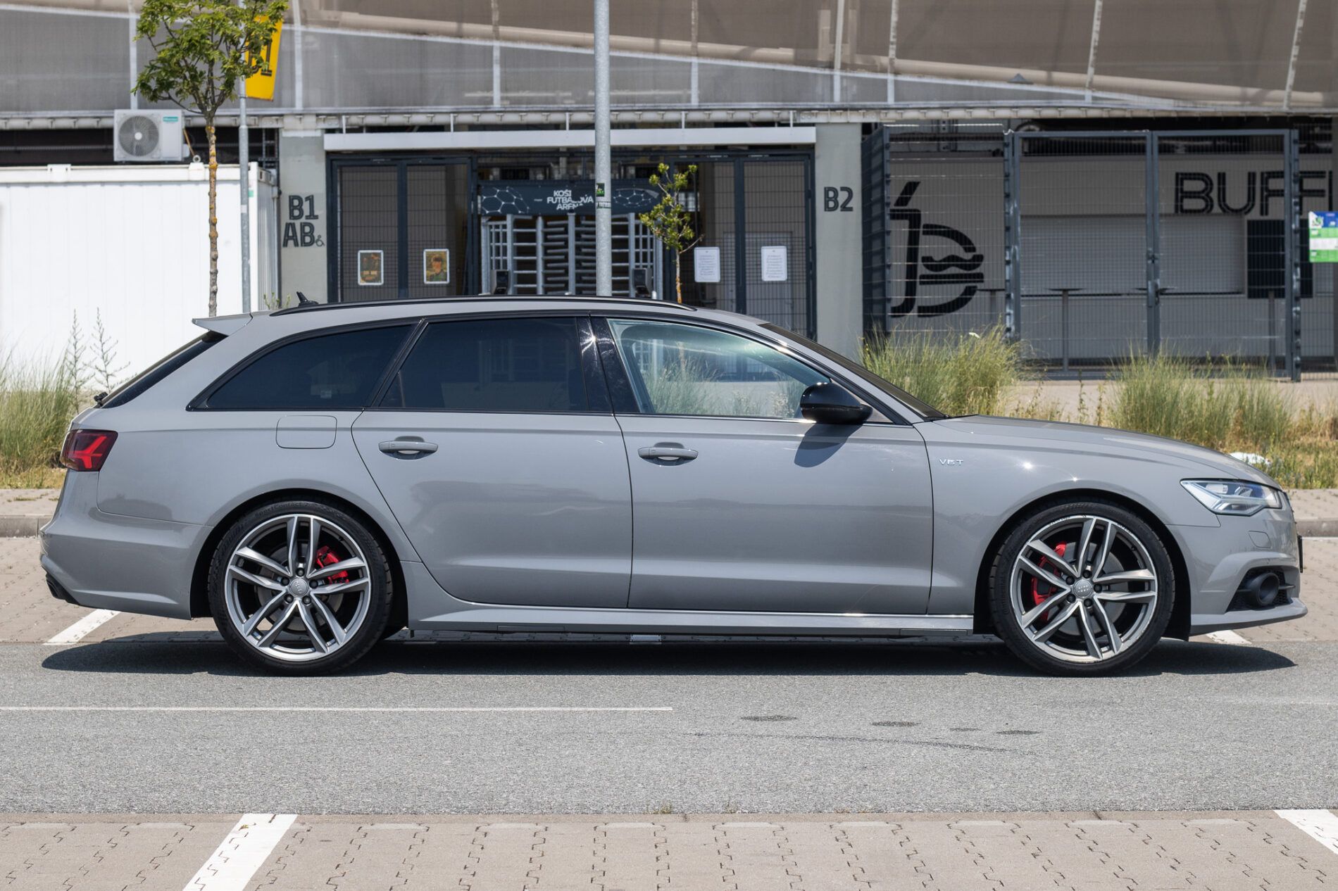 Audi A6 Avant - fotka 4