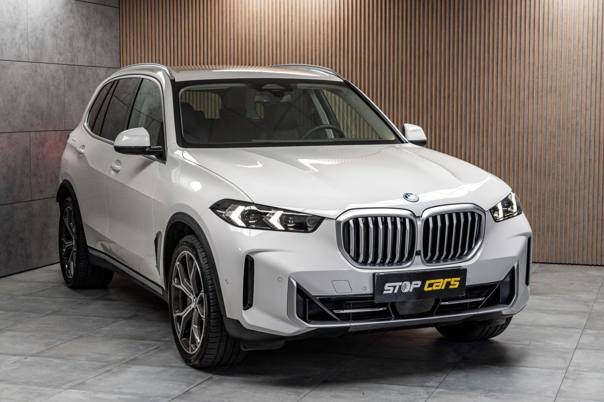 BMW X5, xDrive50e ZÁRUKA*AIR*TANŽÉ*ČR - fotka 3