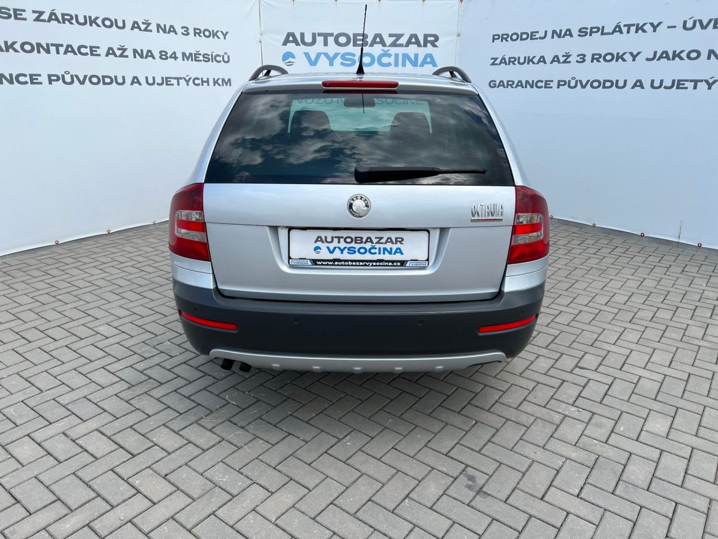 Škoda Octavia, Scout 2.0TDi 103kW! - fotka 5