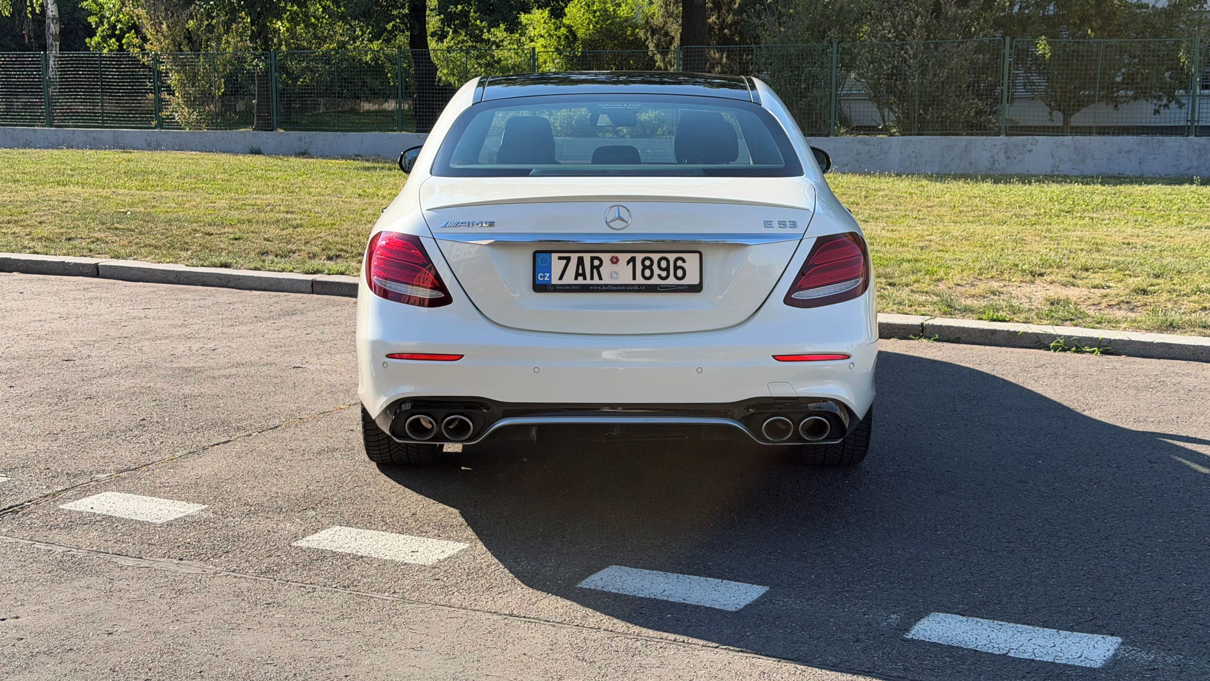 Mercedes-Benz Třídy E, Mercedes-Benz AMG E53 4MATIC - fotka 5