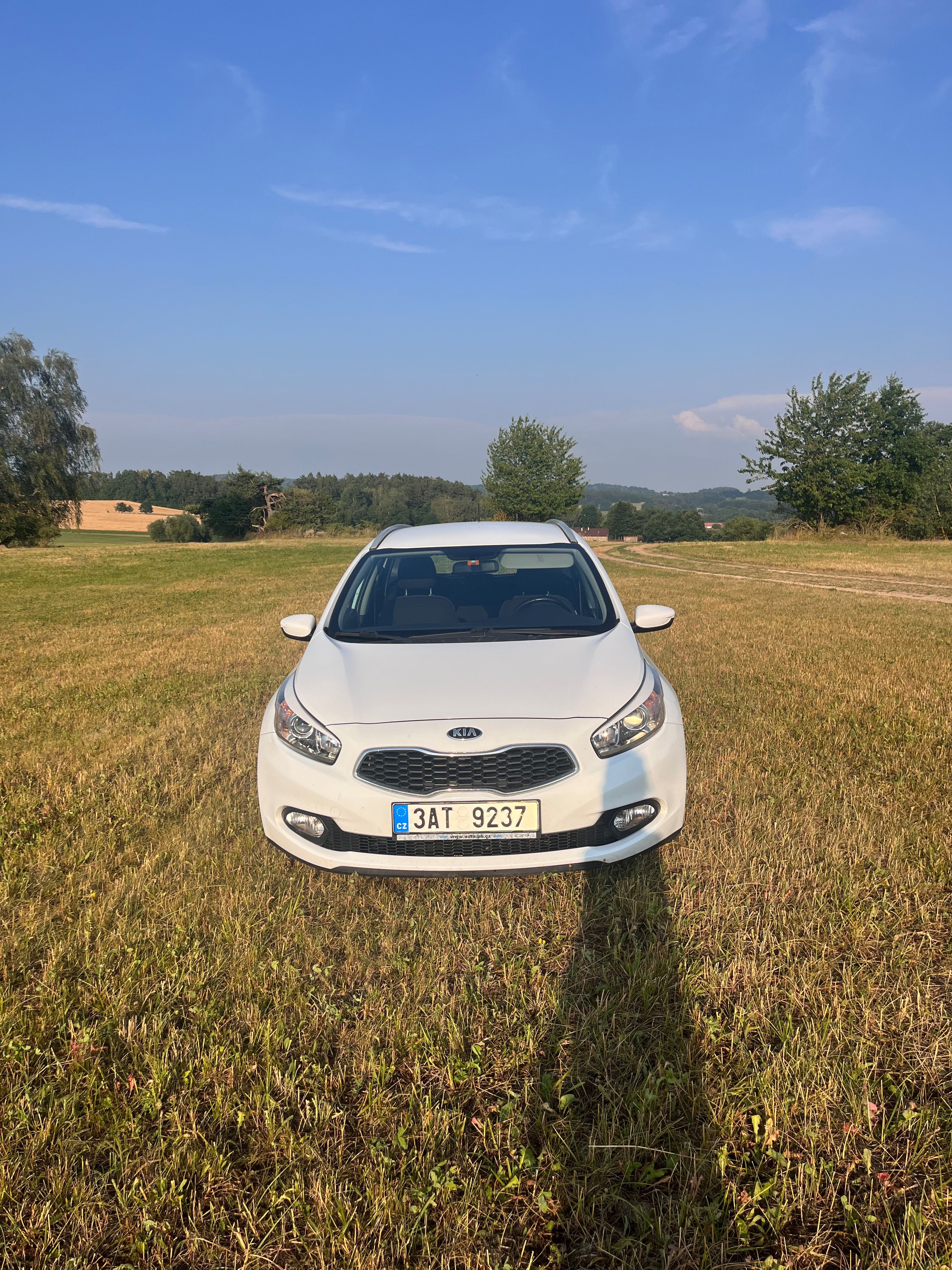Kia Cee´d, 1.6 GDI - fotka 3