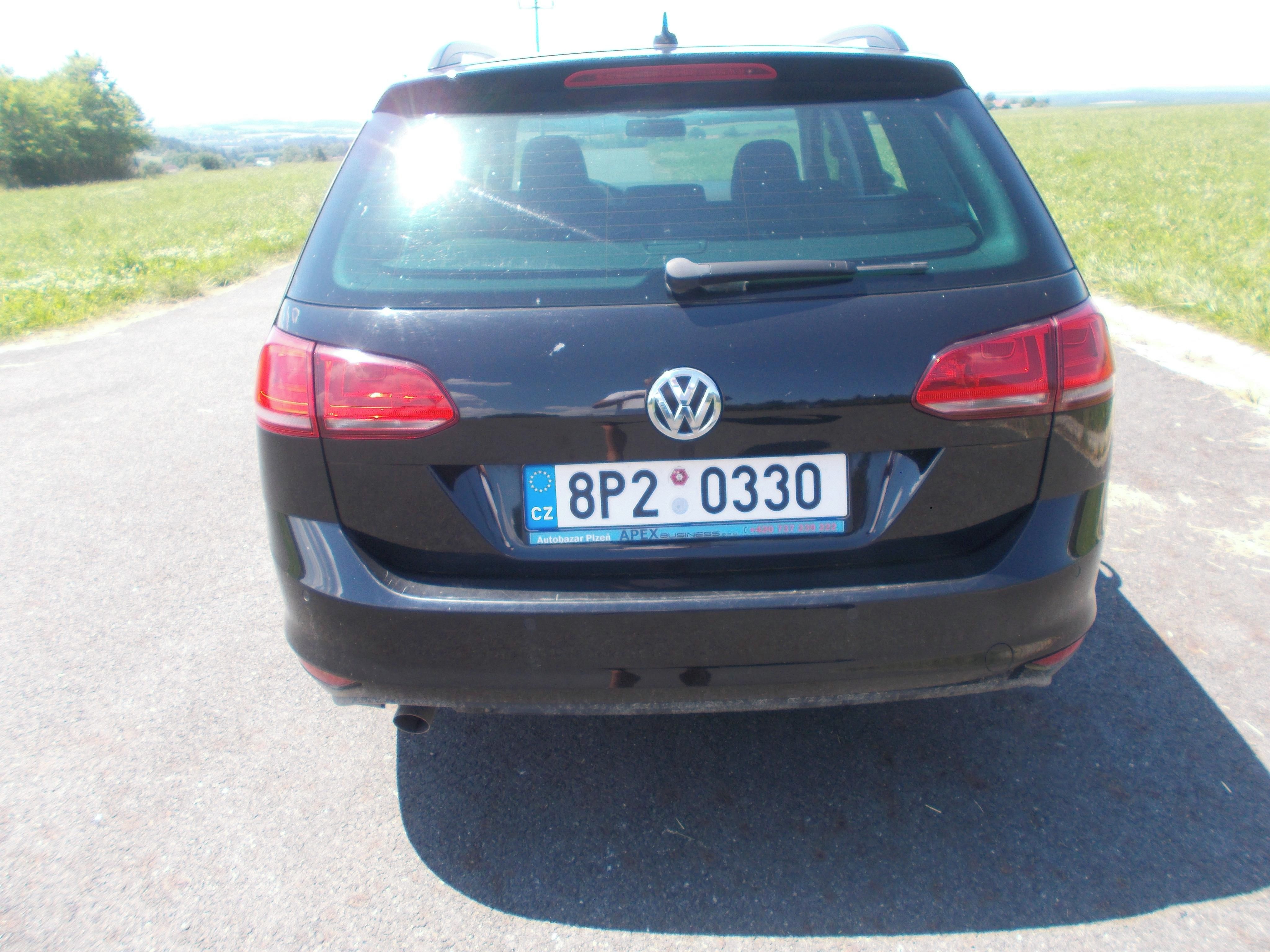 Volkswagen Golf, 1,6 TDI 81KW - fotka 4