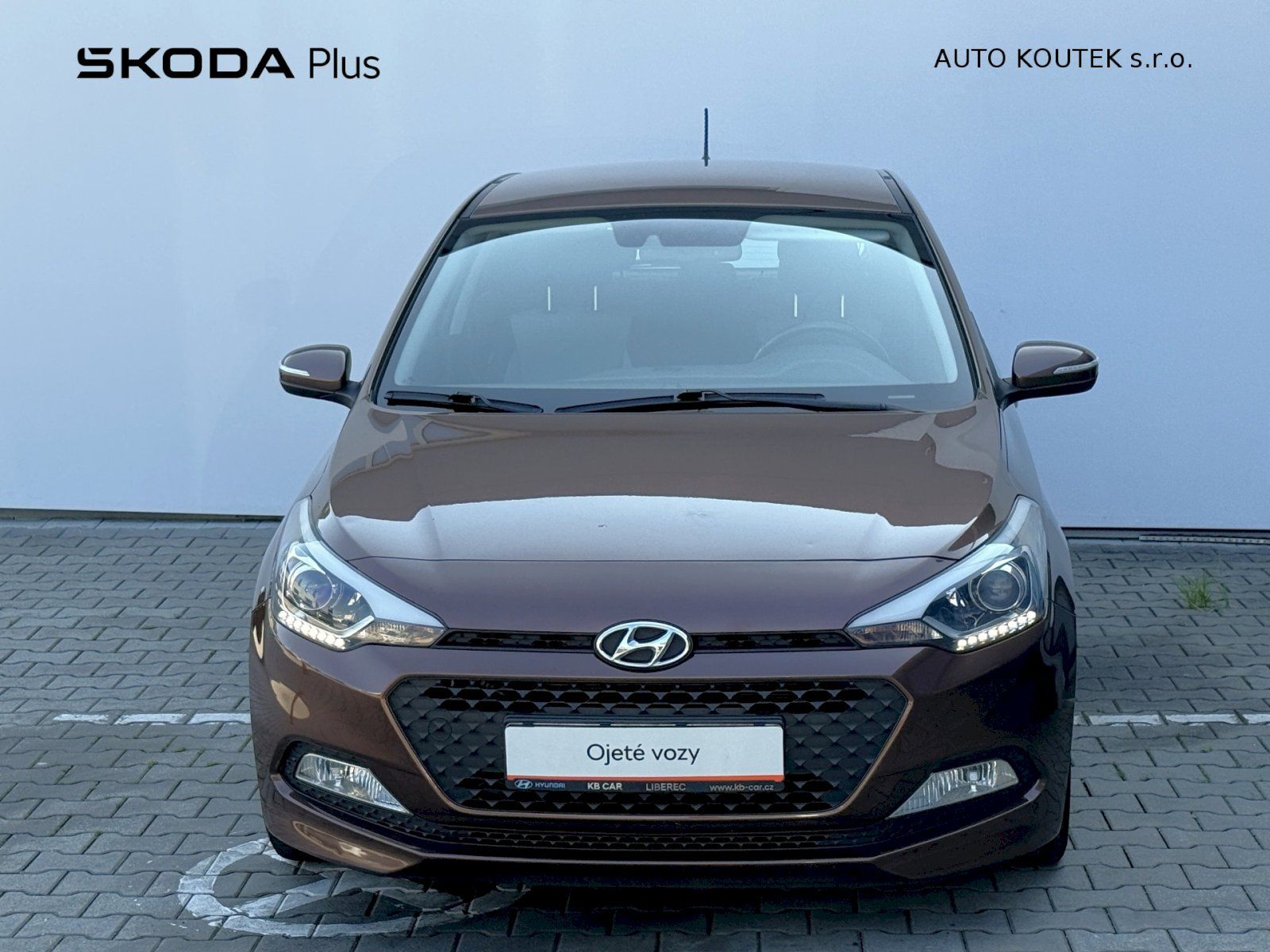 Hyundai i20, 1.4 73.6kW/100PS - fotka 4