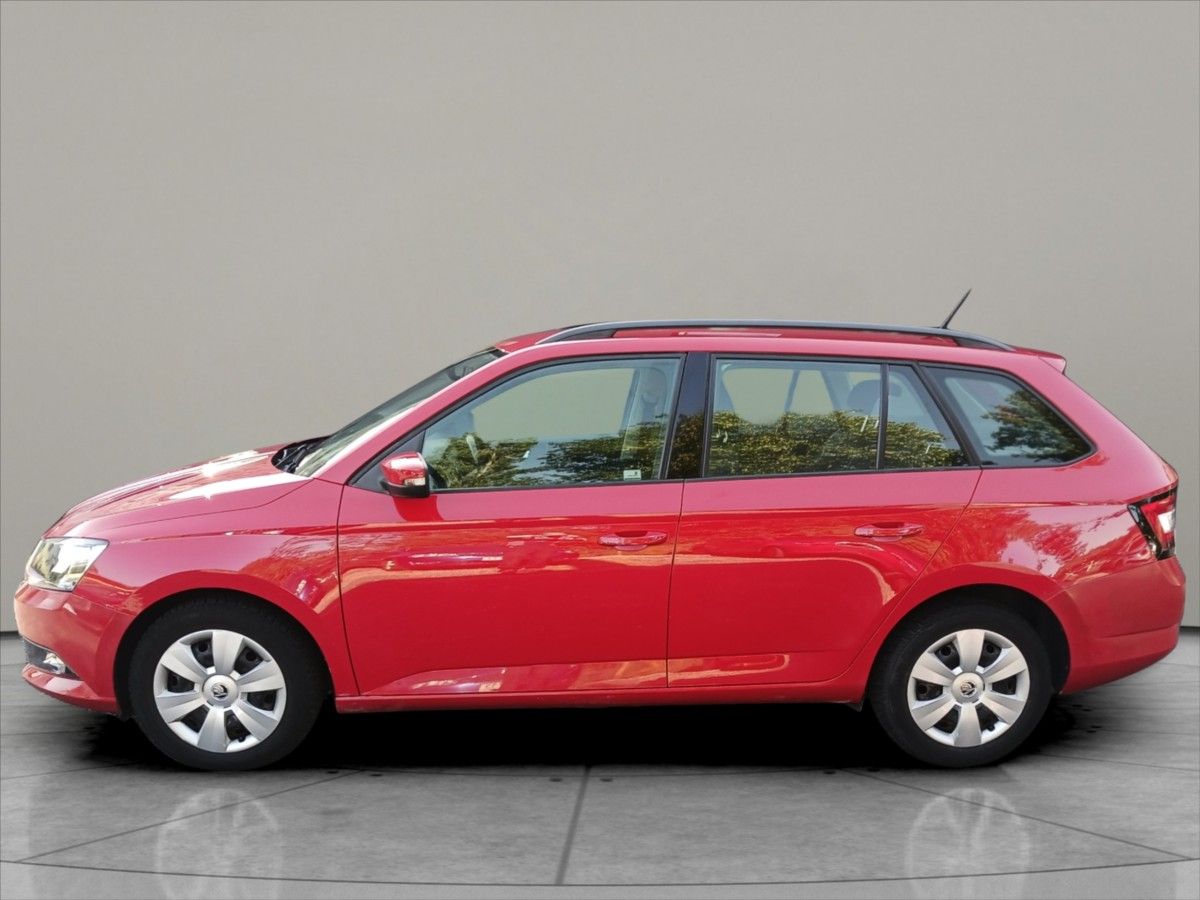 Škoda Fabia, 1,2 TSI 66KW KOMBI - fotka 4