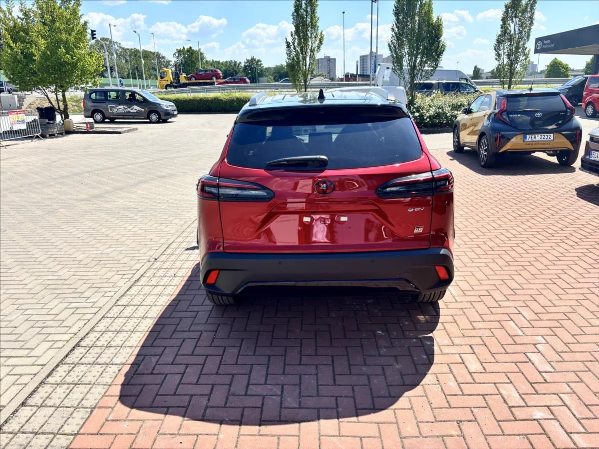 Toyota Corolla, 2,0 HEV  GR SPORT - fotka 6