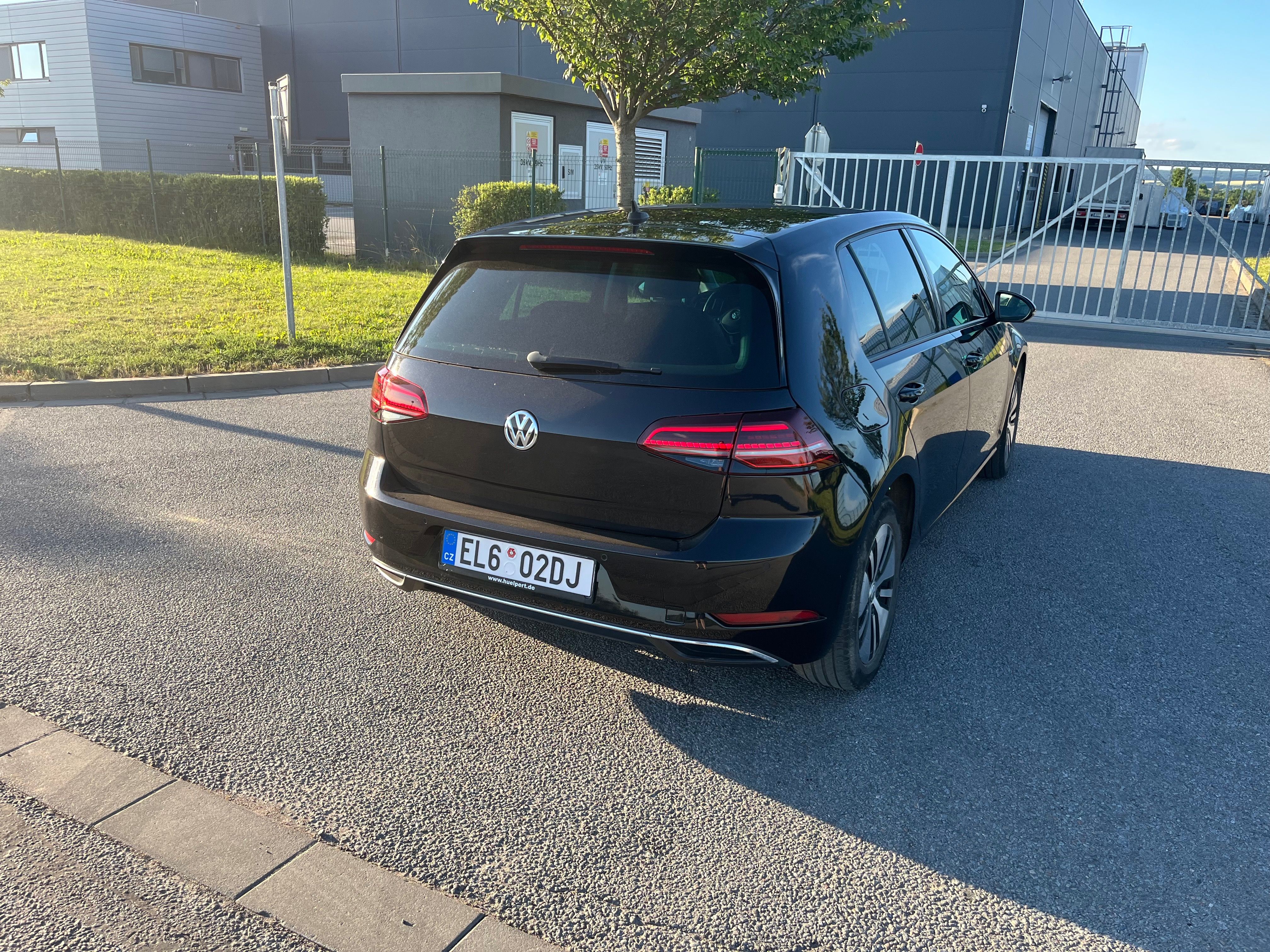 Volkswagen e-Golf, Tep. čerpadlo, matrix, cebia, - fotka 6
