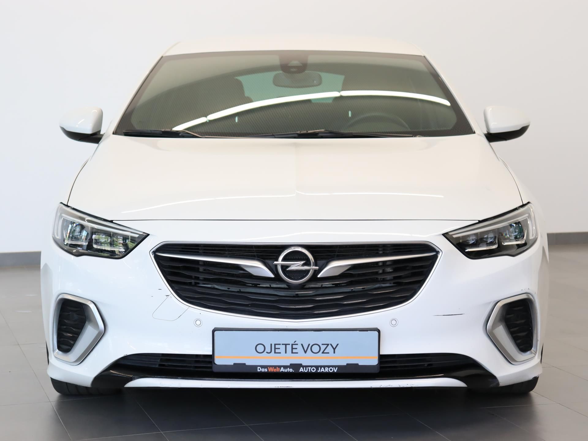 Opel Insignia, 2,0 CDTI BiTurbo 154 kW 4x4 - fotka 4
