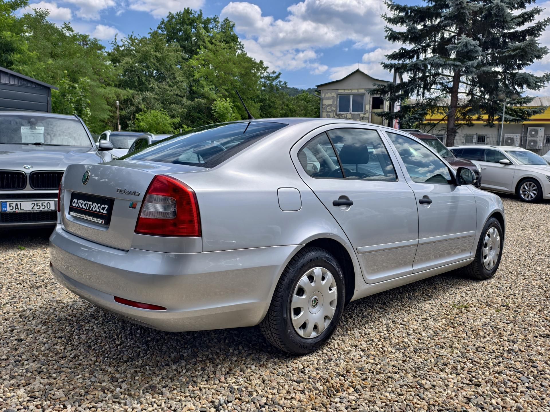 Škoda Octavia, 1.4 TSi 90kW, KLIMA, ČR - fotka 4