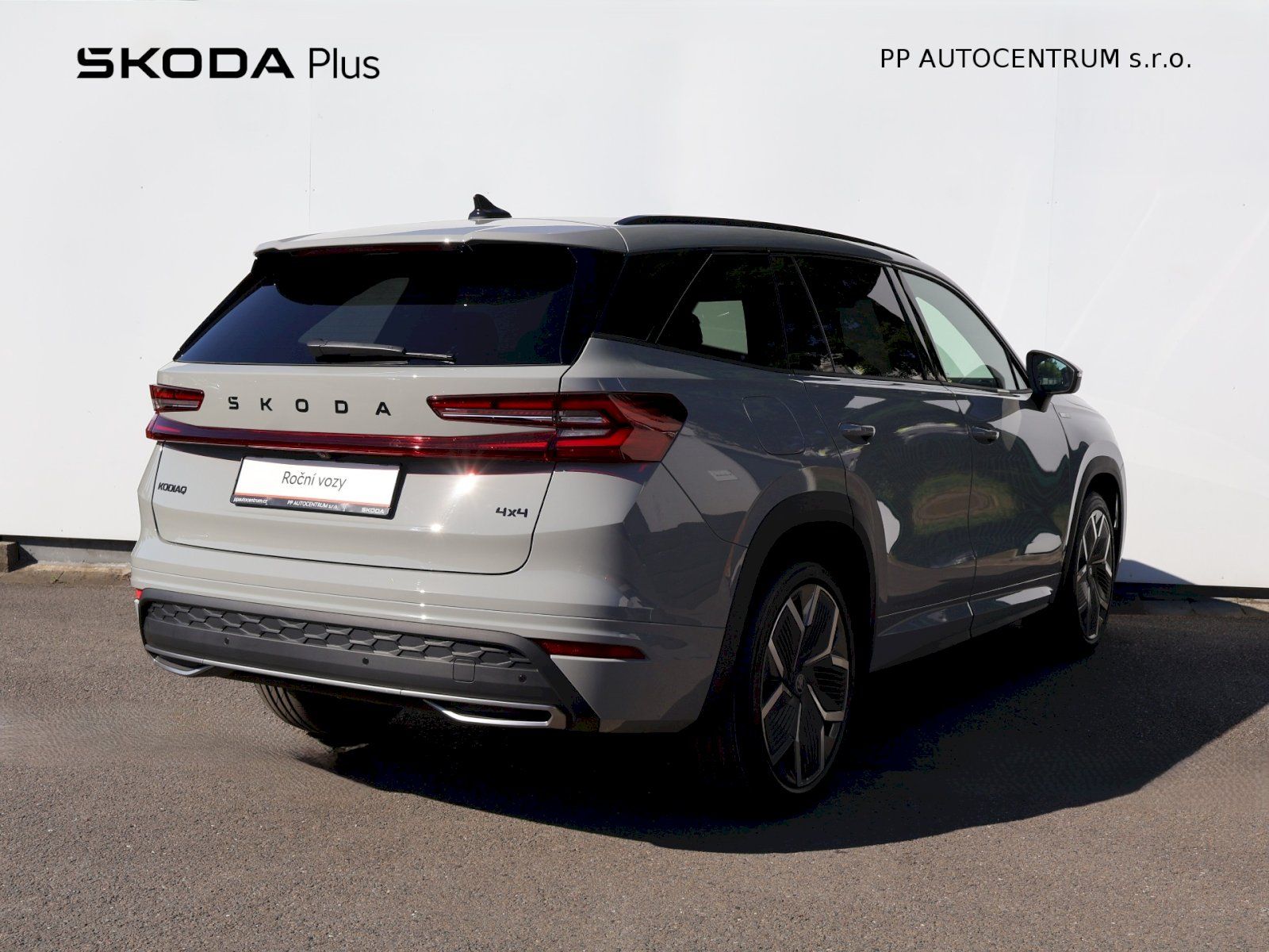 Škoda Kodiaq, SportLine 4x4 DSG 2.0TDI 142kW - fotka 2