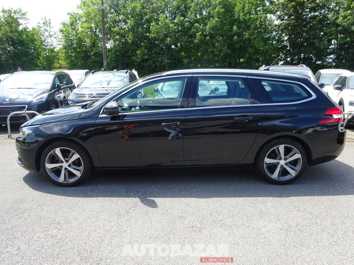Peugeot 308, 1,2 PureTech,GARANCE KM,1 MAJ - fotka 5