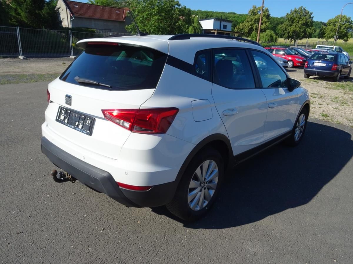 Seat Arona, 1,0 - fotka 4