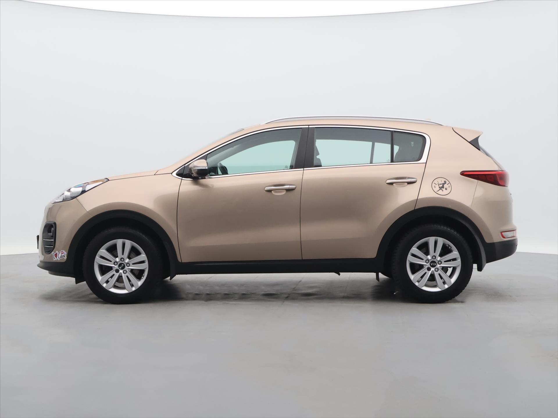Kia Sportage, 1,7 CRDI 85kW Comfort CZ - fotka 4