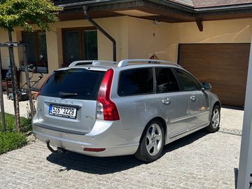 Volvo V50 nová STK, nebourané