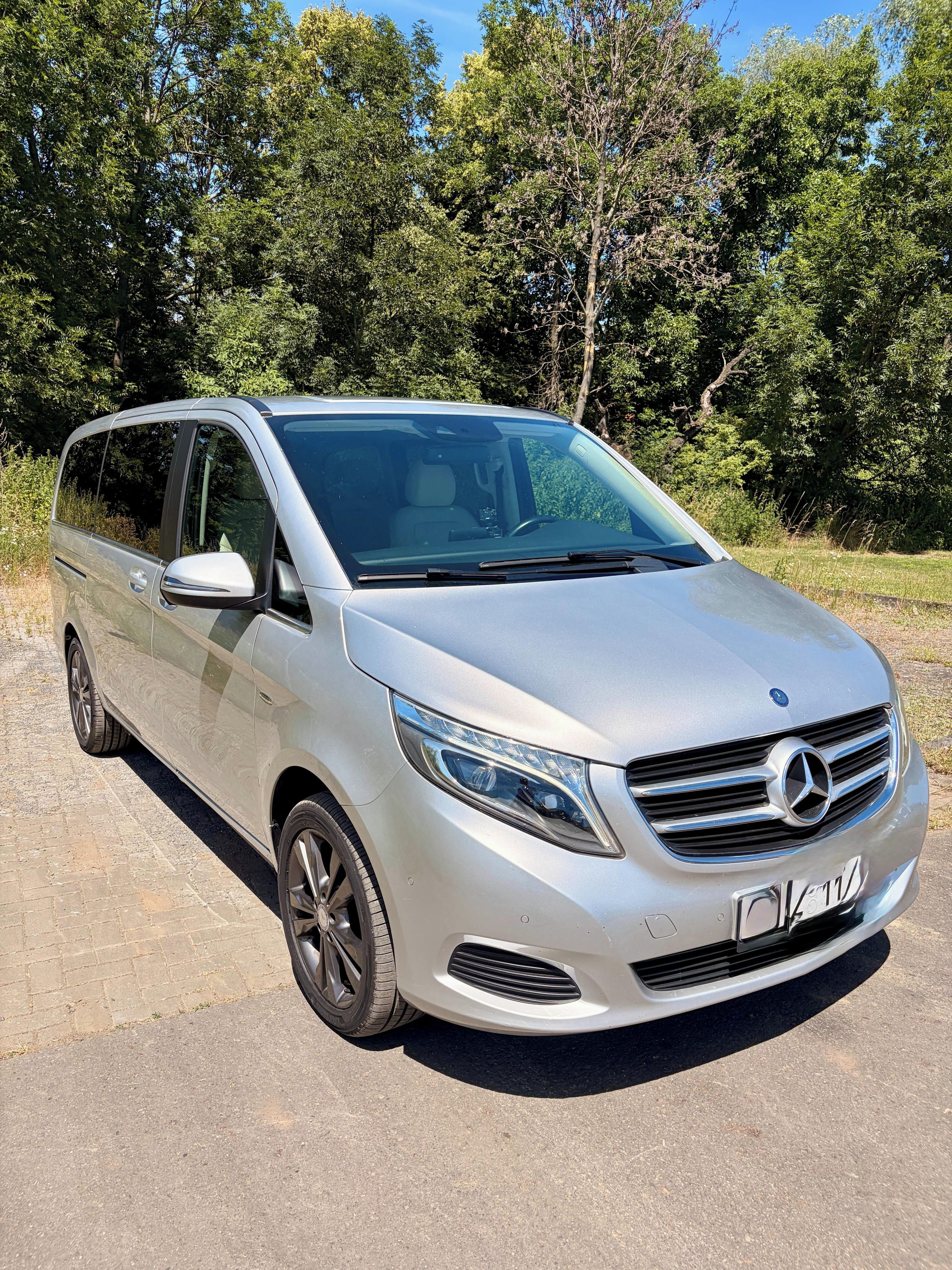 Mercedes-Benz Třídy V, 1.majitel, ČR, NEBOURANÉ, 7 mí - fotka 2