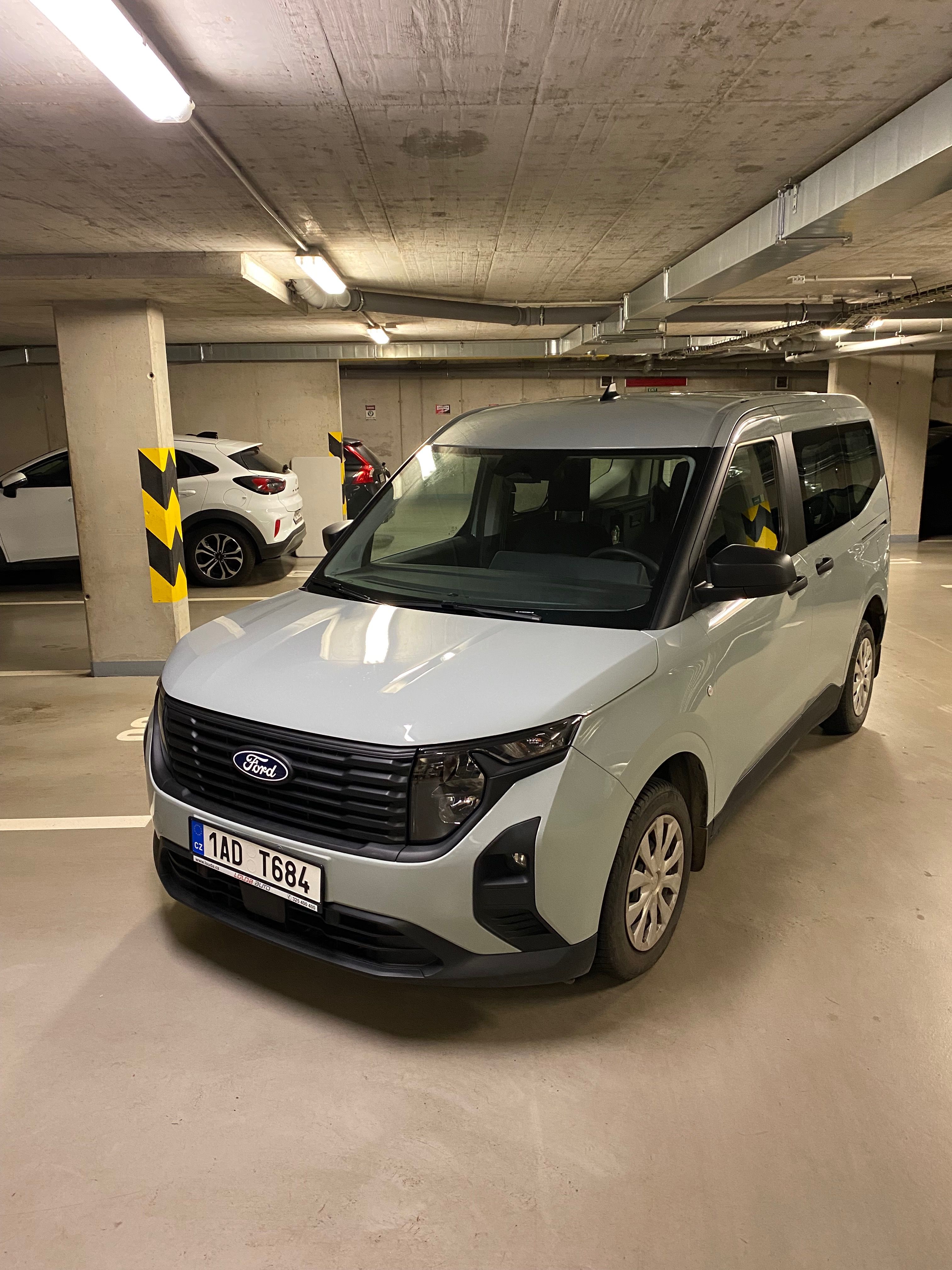 Ford Tourneo Courier, 1.0 BA 92 kW