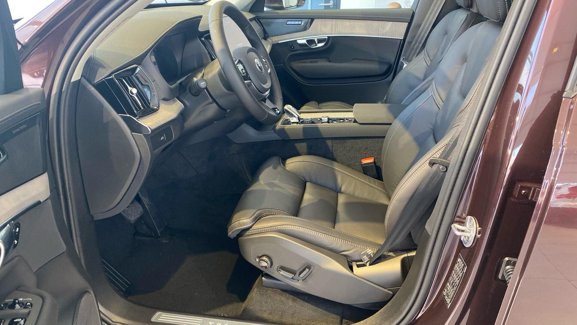 Volvo XC90, ULTRA BRIGHT, T8 AWD, 228+107 - fotka 6