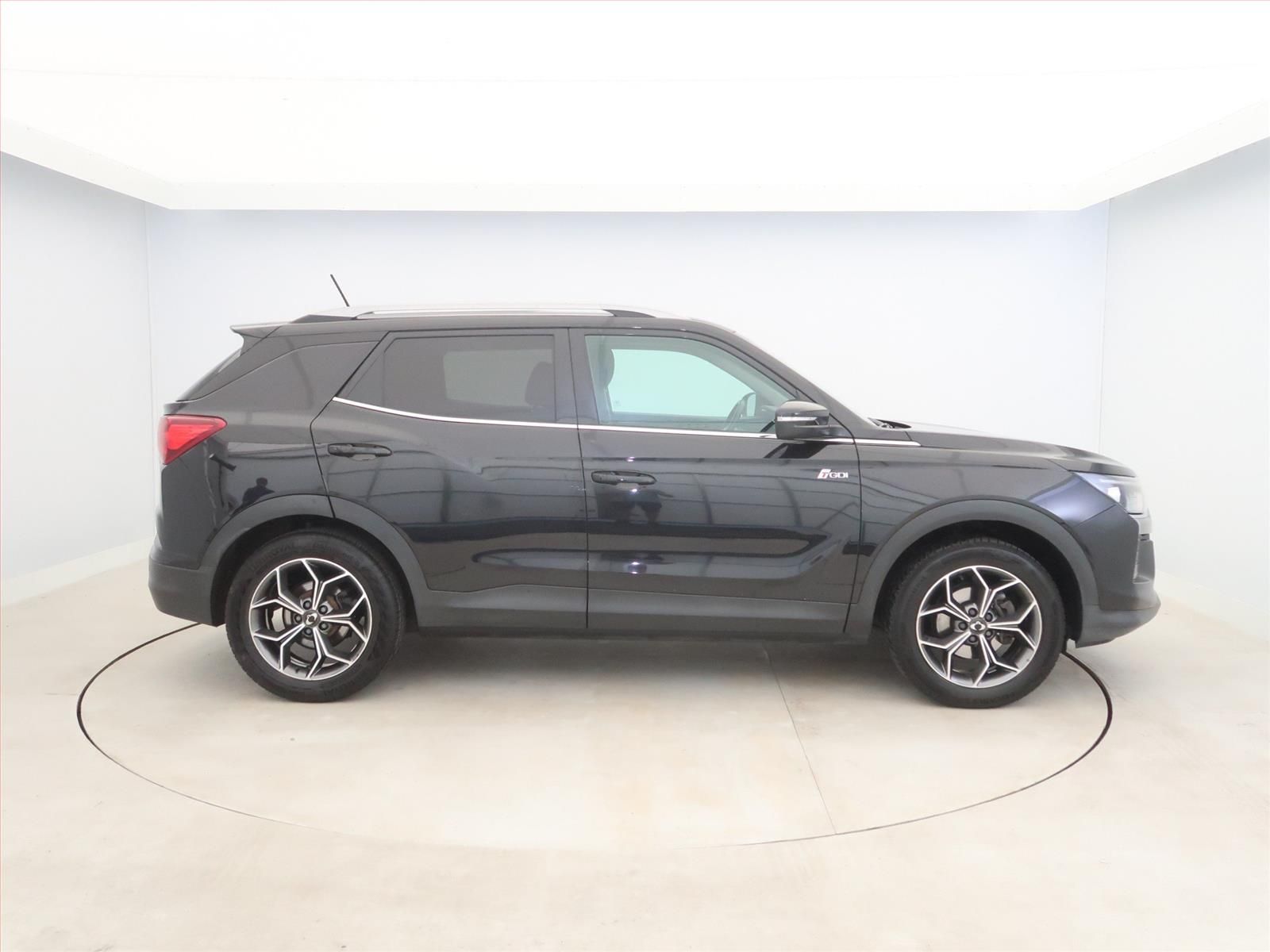 SsangYong Korando, 1.5 T-GDI, Automat, Serv.kniha - fotka 6
