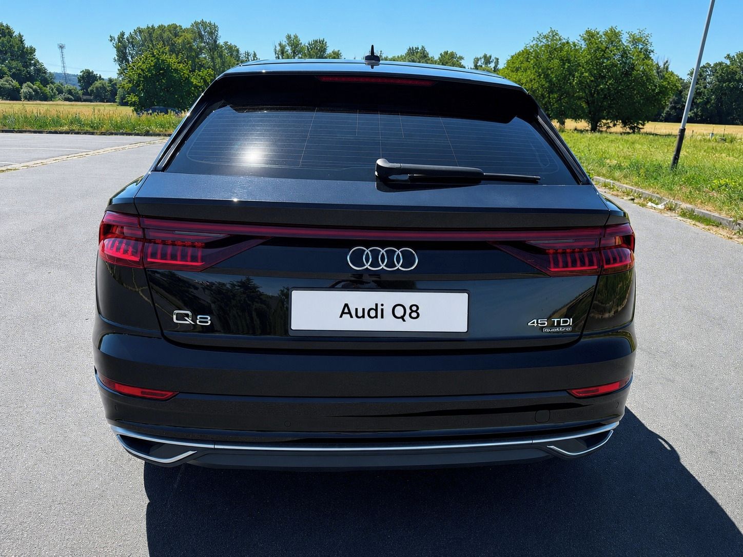 Audi Q8, Audi Q8 45 TDI quattro, Matrix - fotka 4