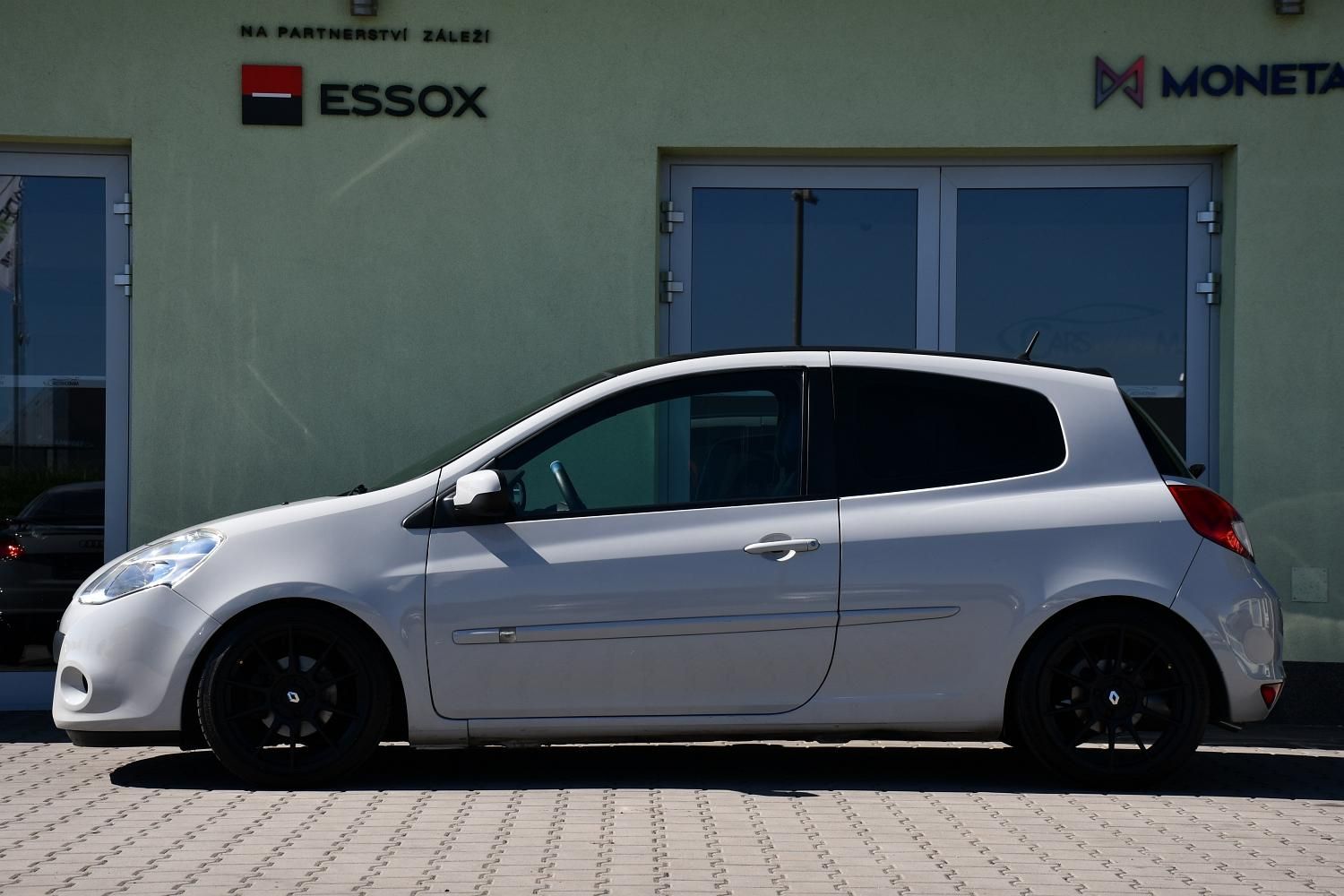 Renault Clio, 1,2i 55KW 2xKOLA - fotka 3