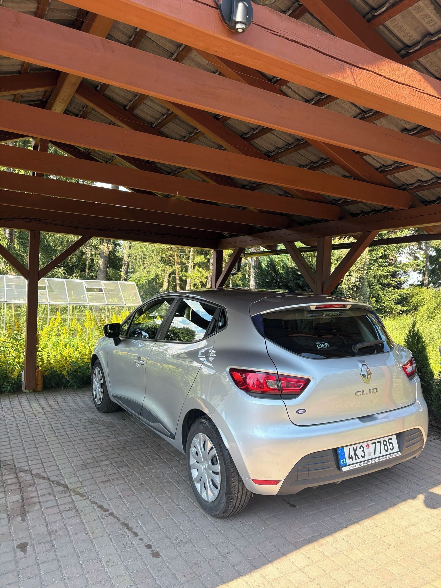 Renault Clio, 1.2 hatchback, benzín, 54 kW - fotka 3