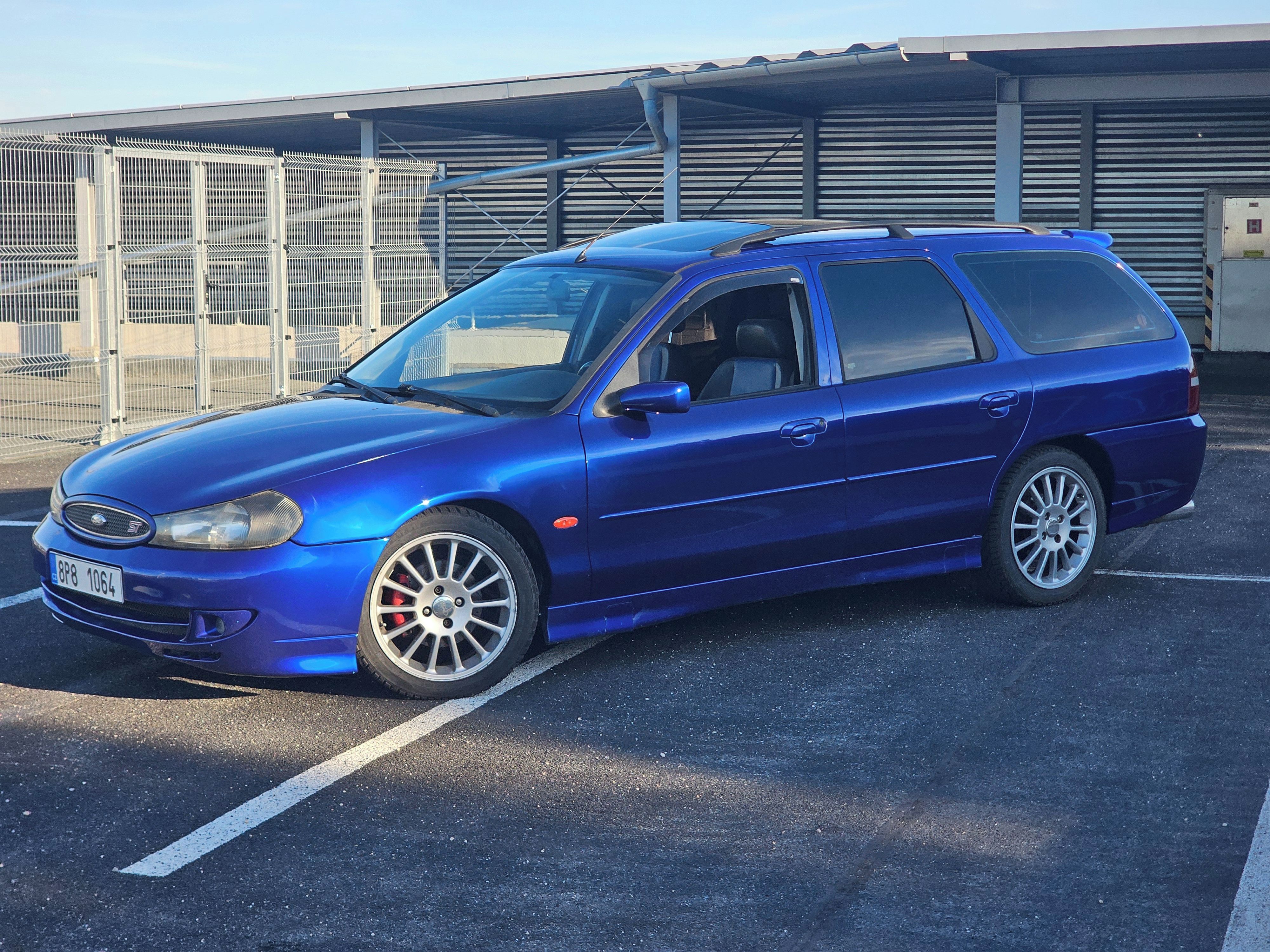Ford Mondeo, ST200 Limited Edition 41/300 - fotka 2