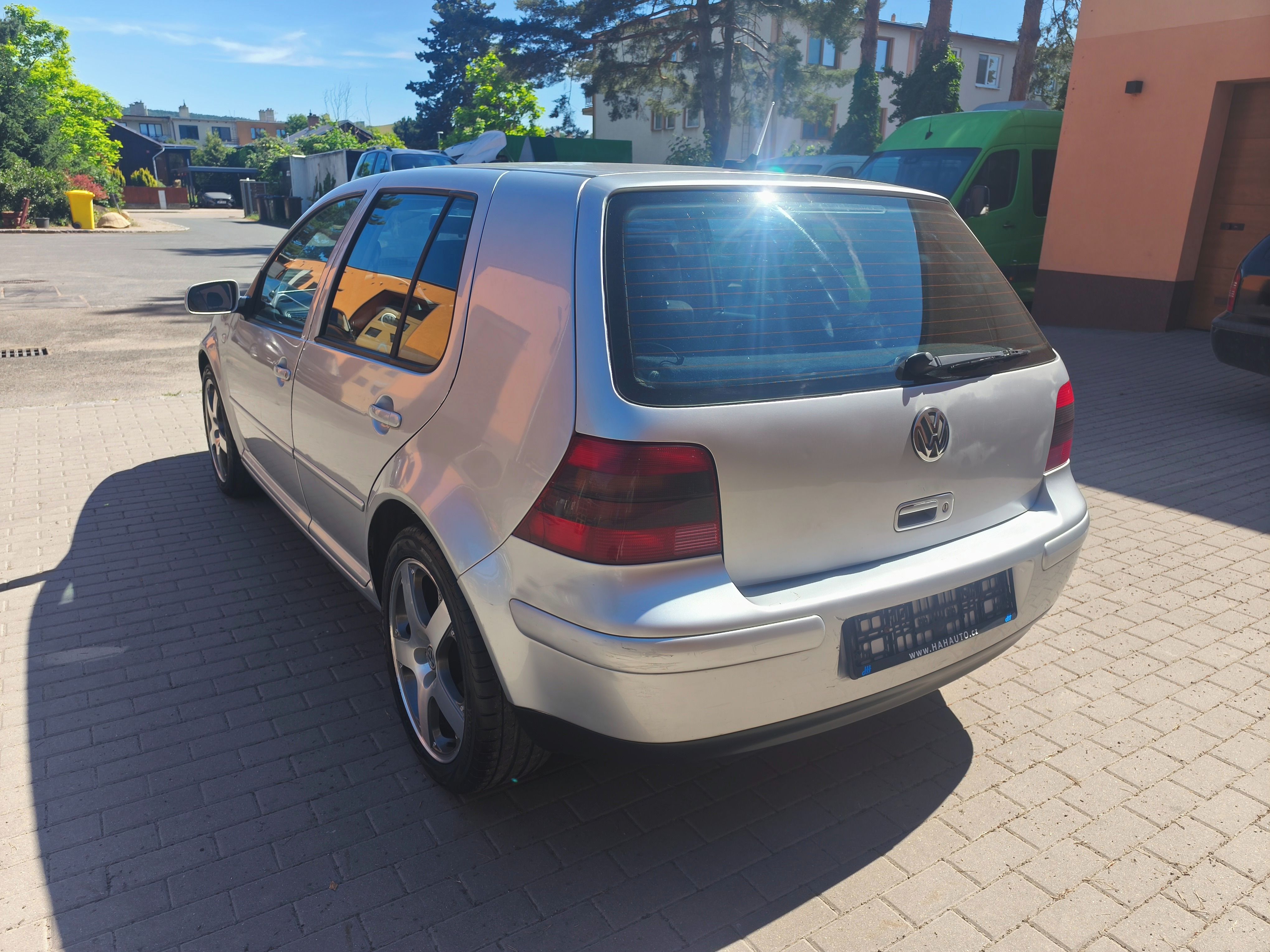 Volkswagen Golf - fotka 5