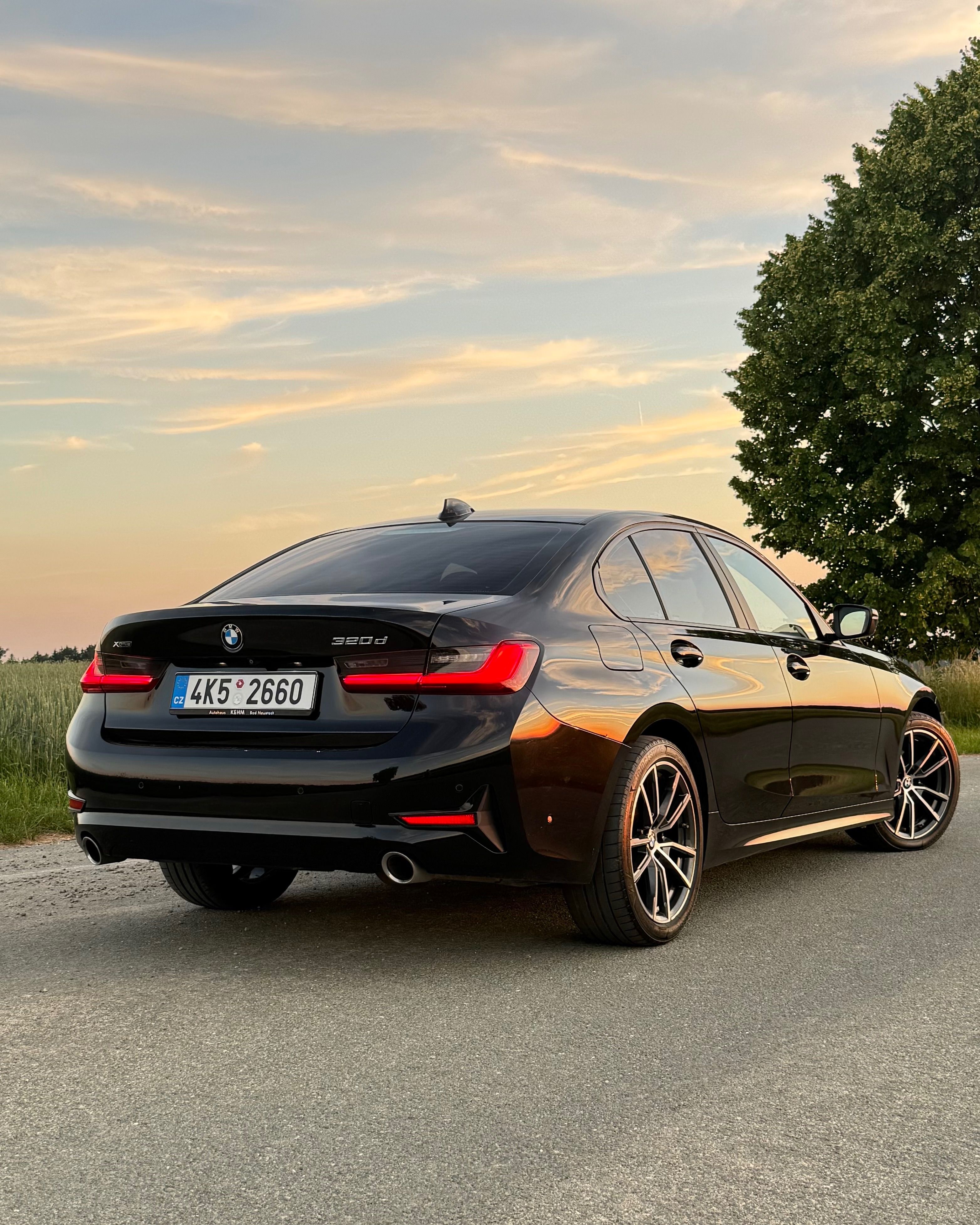 BMW Řada 3, 320d xDrive/ Laser/ ACC/ 360 - fotka 2