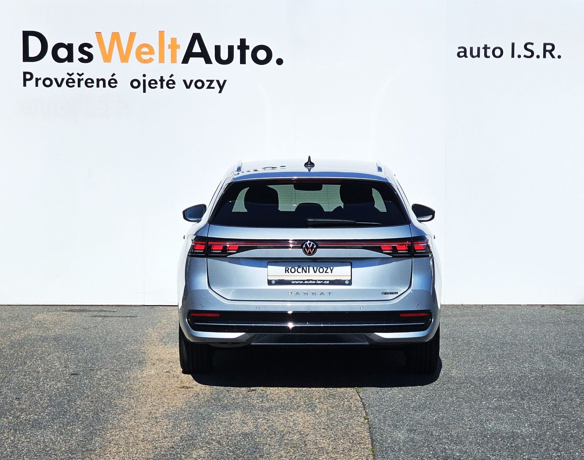 Volkswagen Passat Variant, Elegance 2.0 TDI 142 kW 7DSG 4 - fotka 5