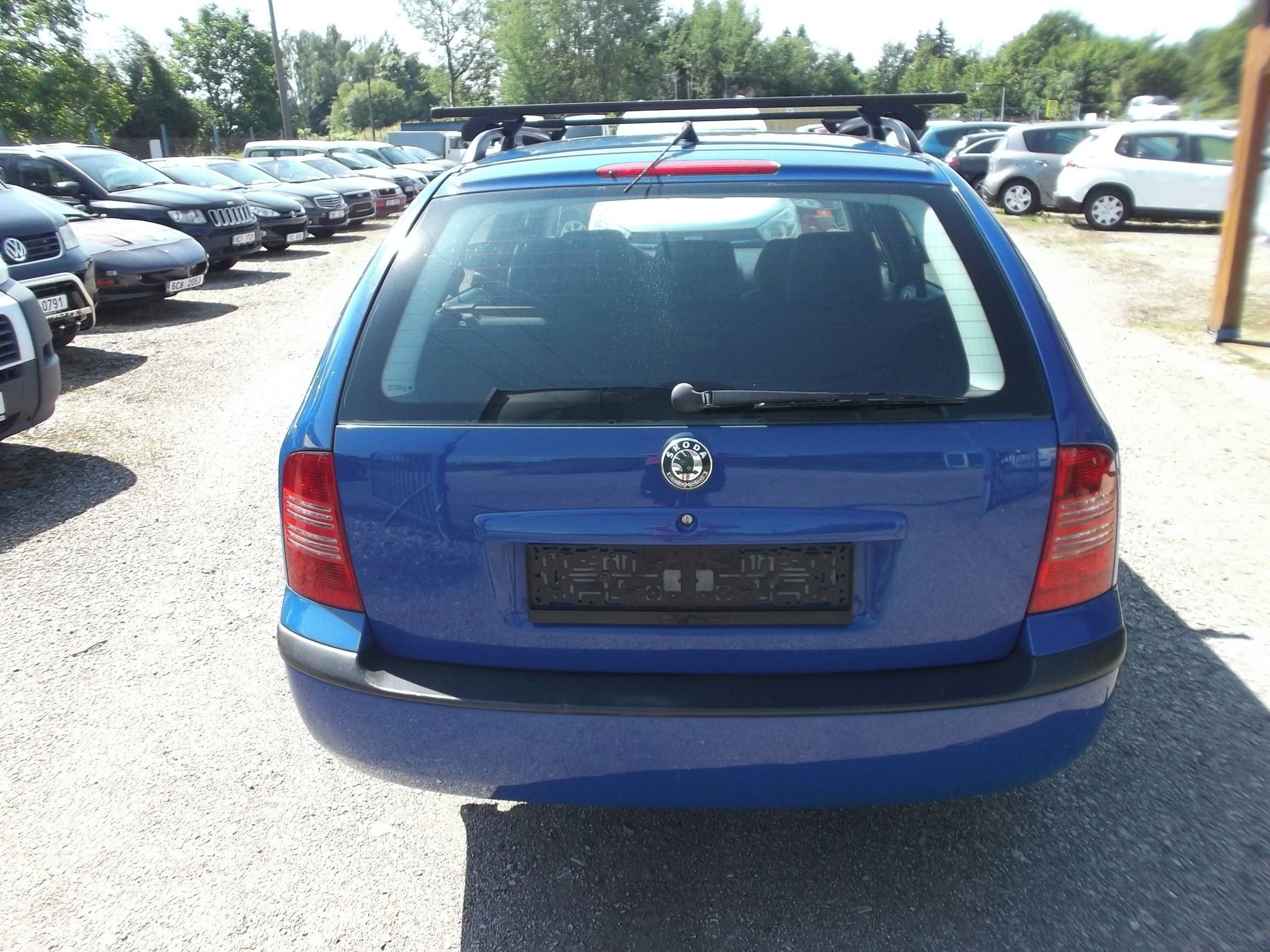 Škoda Octavia, 1.6 i - fotka 3