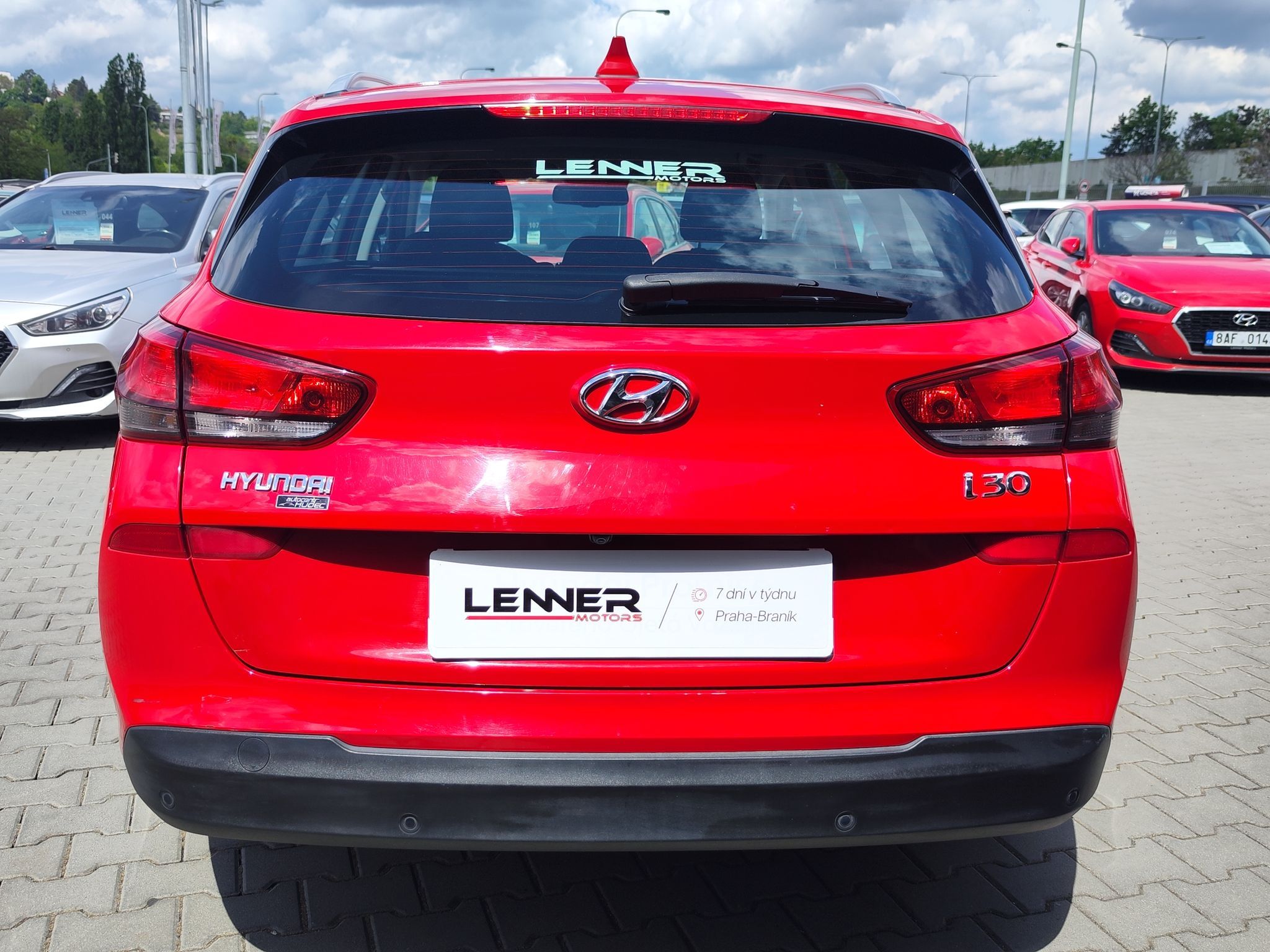 Hyundai i30, 1.6 CRDi/100kW Style DCT - fotka 6