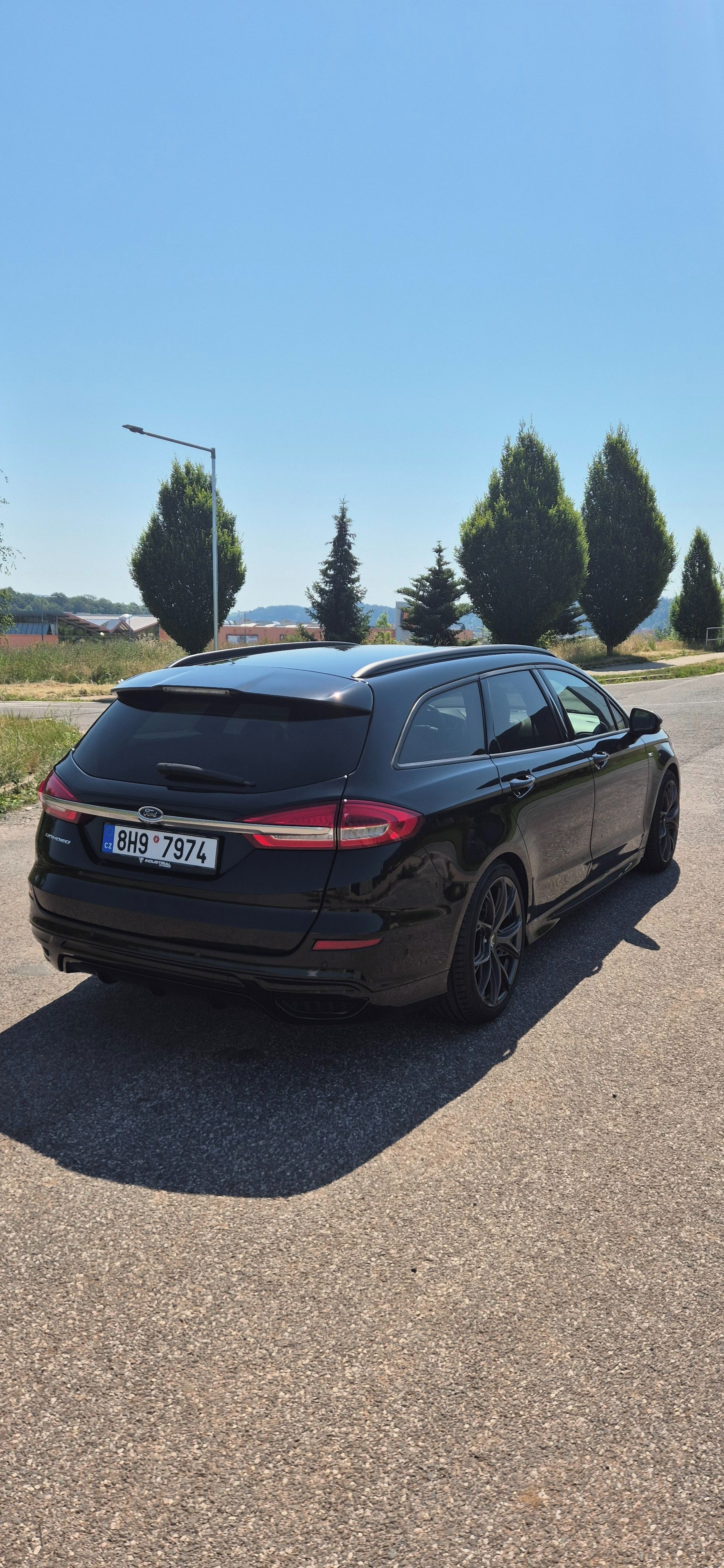 Ford Mondeo, 2.0 TDCI, ST Line - fotka 4