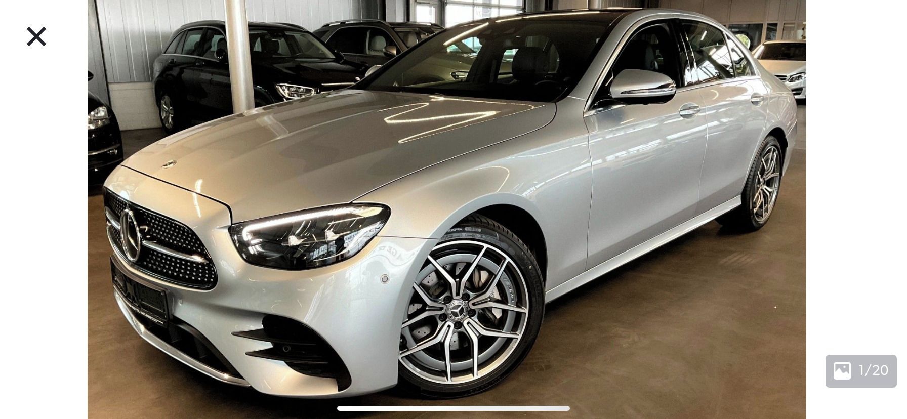 Mercedes-Benz Třídy E, 400d 4MATIC AMG Dist Pano 360° - fotka 2