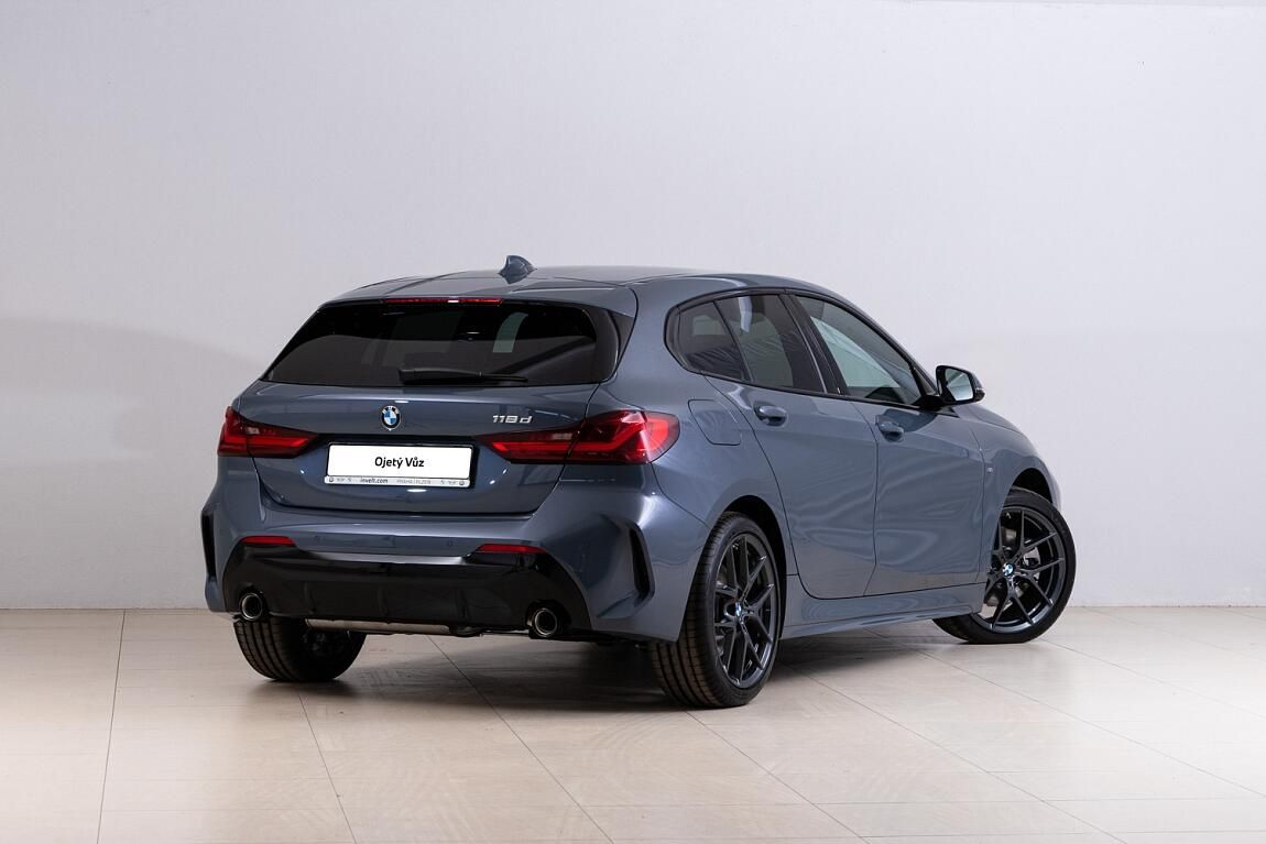 BMW Řada 1, 118d - fotka 3