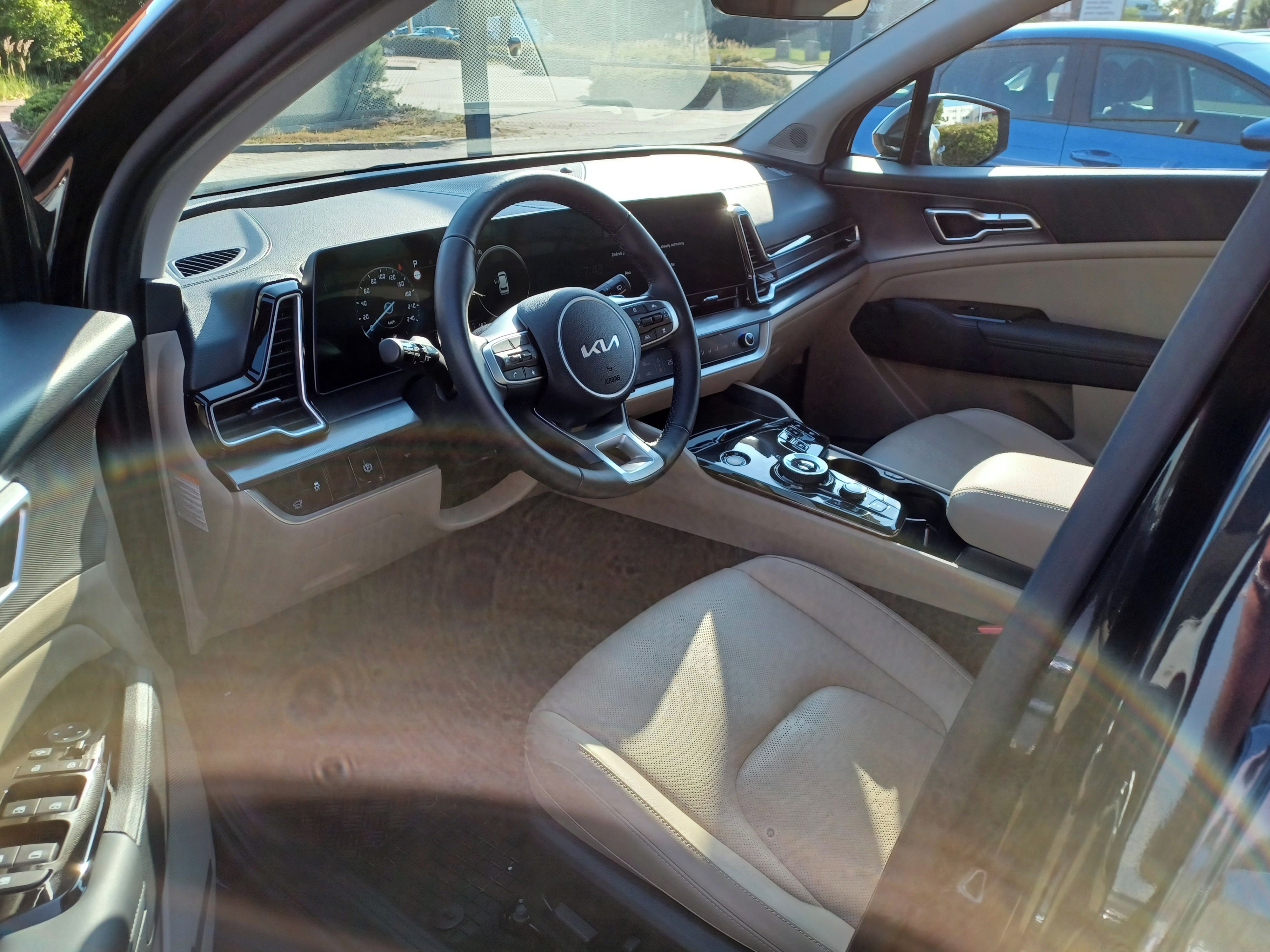 Kia Sportage, 1.6 T-GDi 7DCT TOP + pakety - fotka 5