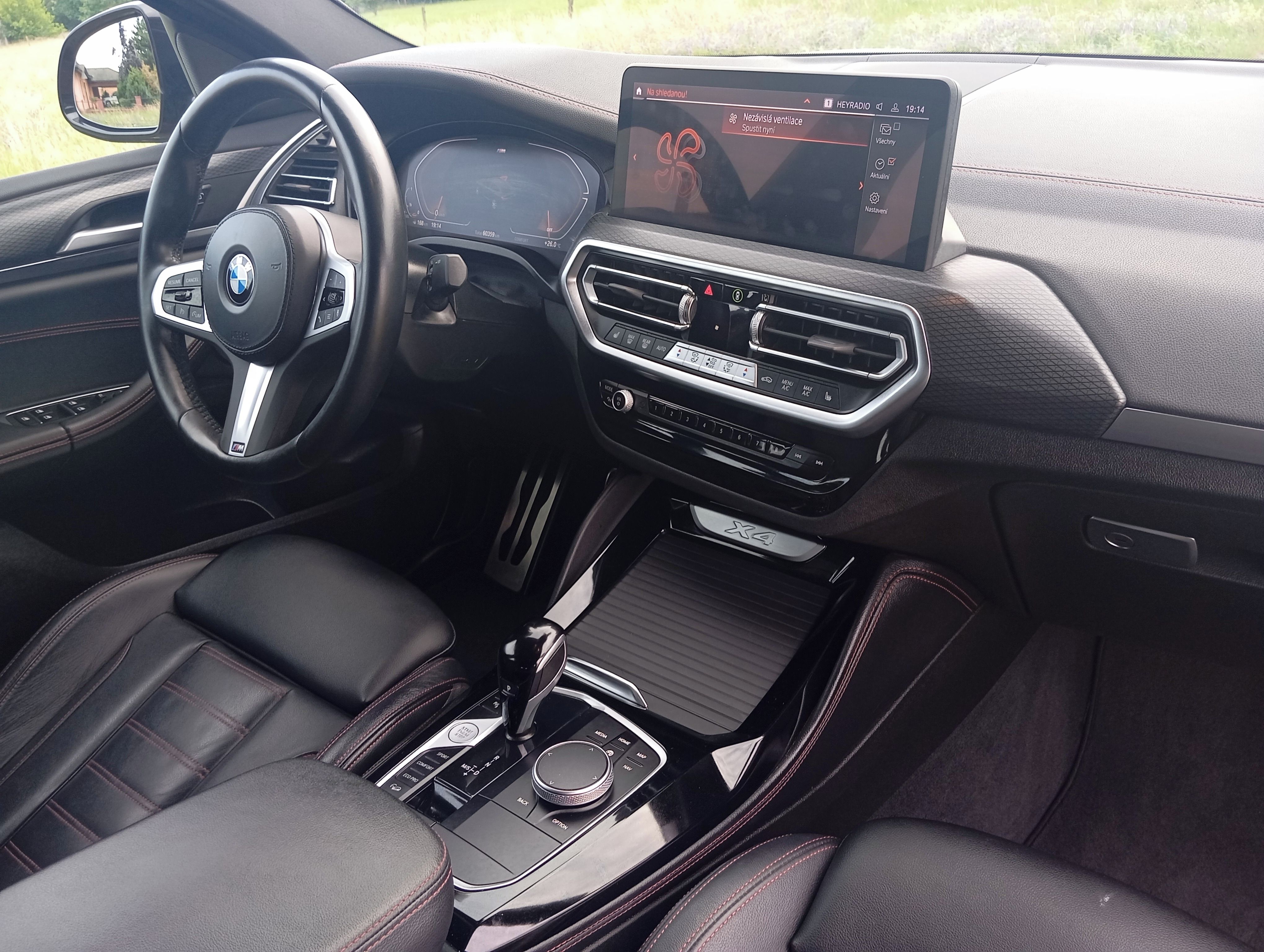BMW X4, 20d 140 kW M sport - fotka 2