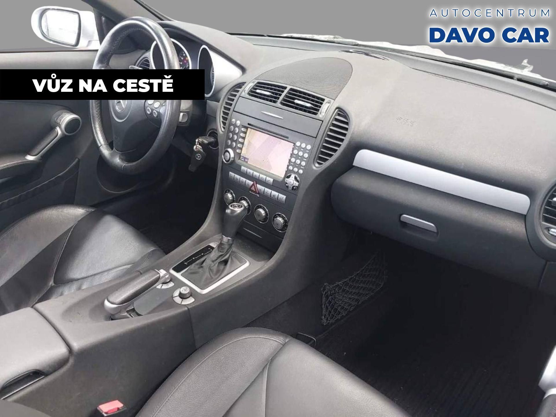 Mercedes-Benz SLK, 3.5 350 V6 200kW Serv.kniha - fotka 5