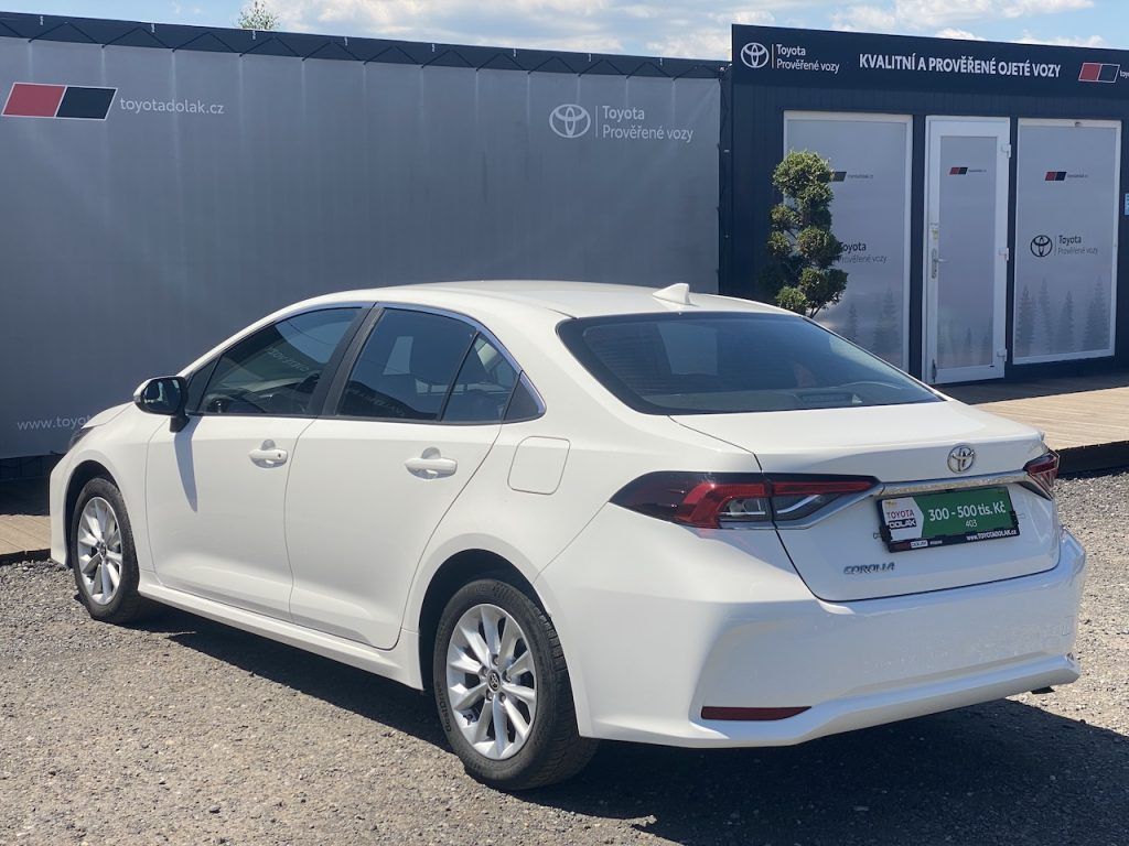 Toyota Corolla, 1.5i, ČR-1m, Comfort, DPH - fotka 5