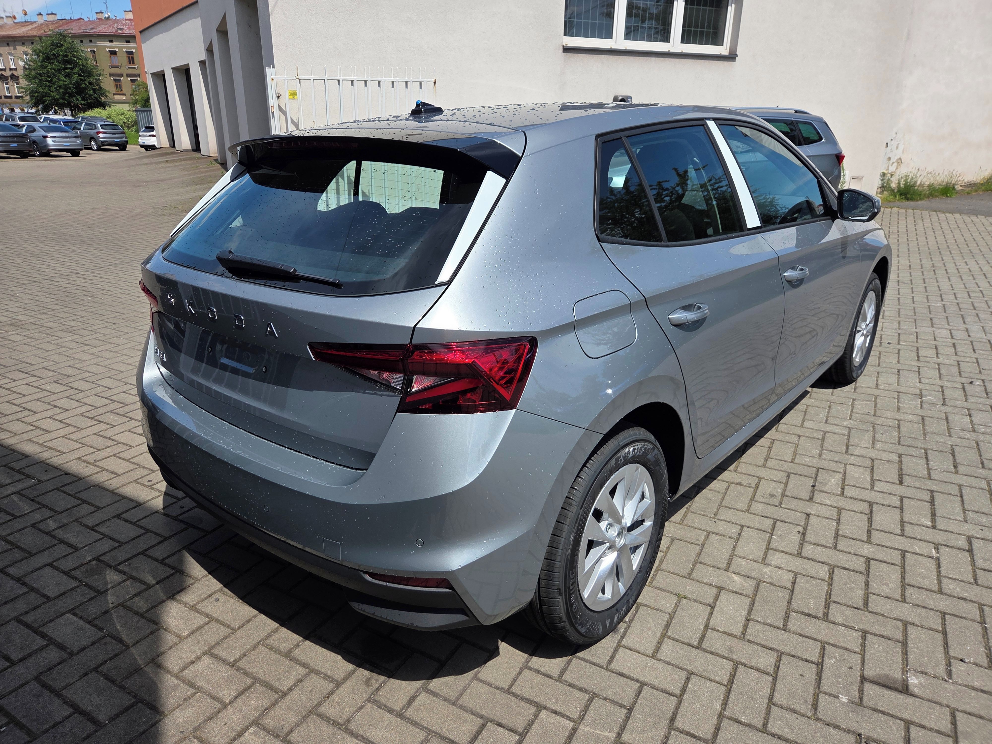 Škoda Fabia, Classic 1,0MPI 59kw 5st. man - fotka 4