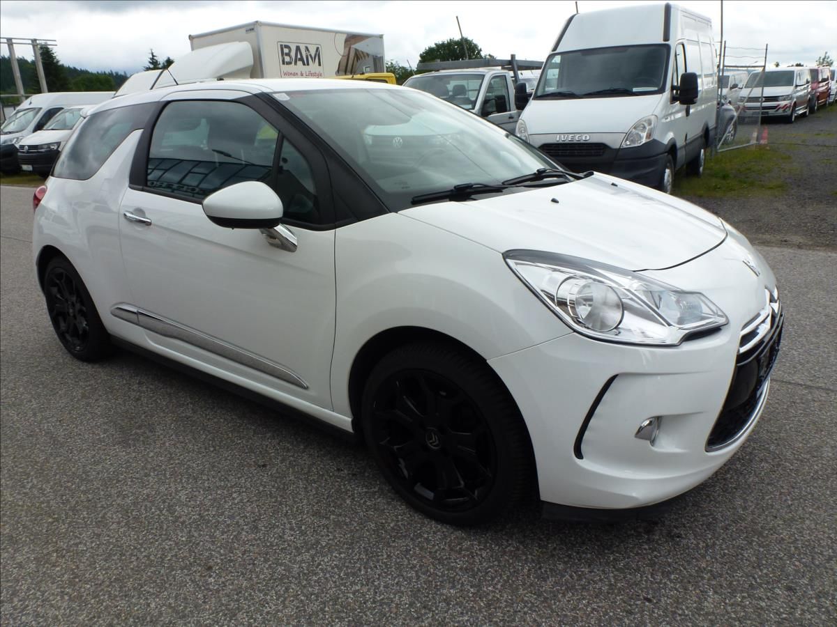 Citroën DS3, 1,6 16V VTi THP SportChic - fotka 6