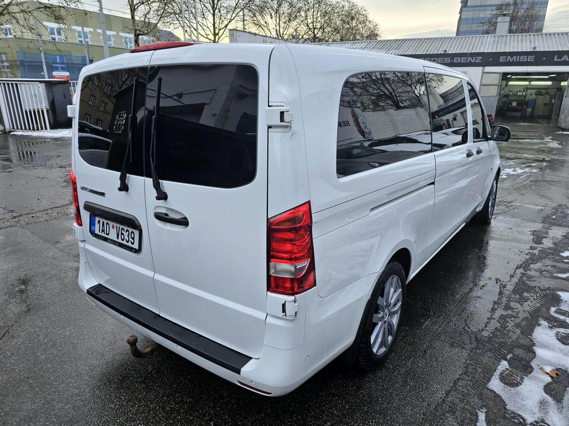 Mercedes-Benz Vito, Tourer 9-míst 4Matic serv.kn. - fotka 5