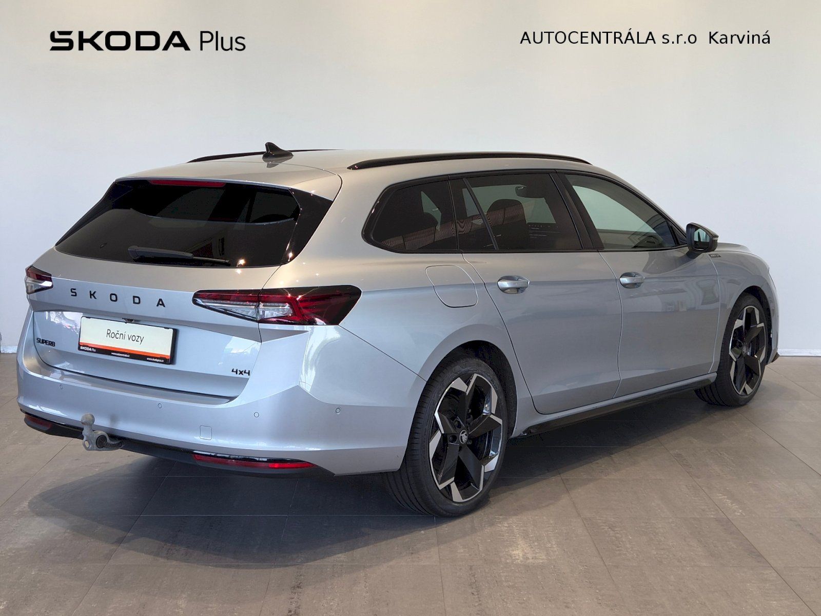Škoda Superb, DSG 4x4 2,0 TDI / 142 kW Sport - fotka 2