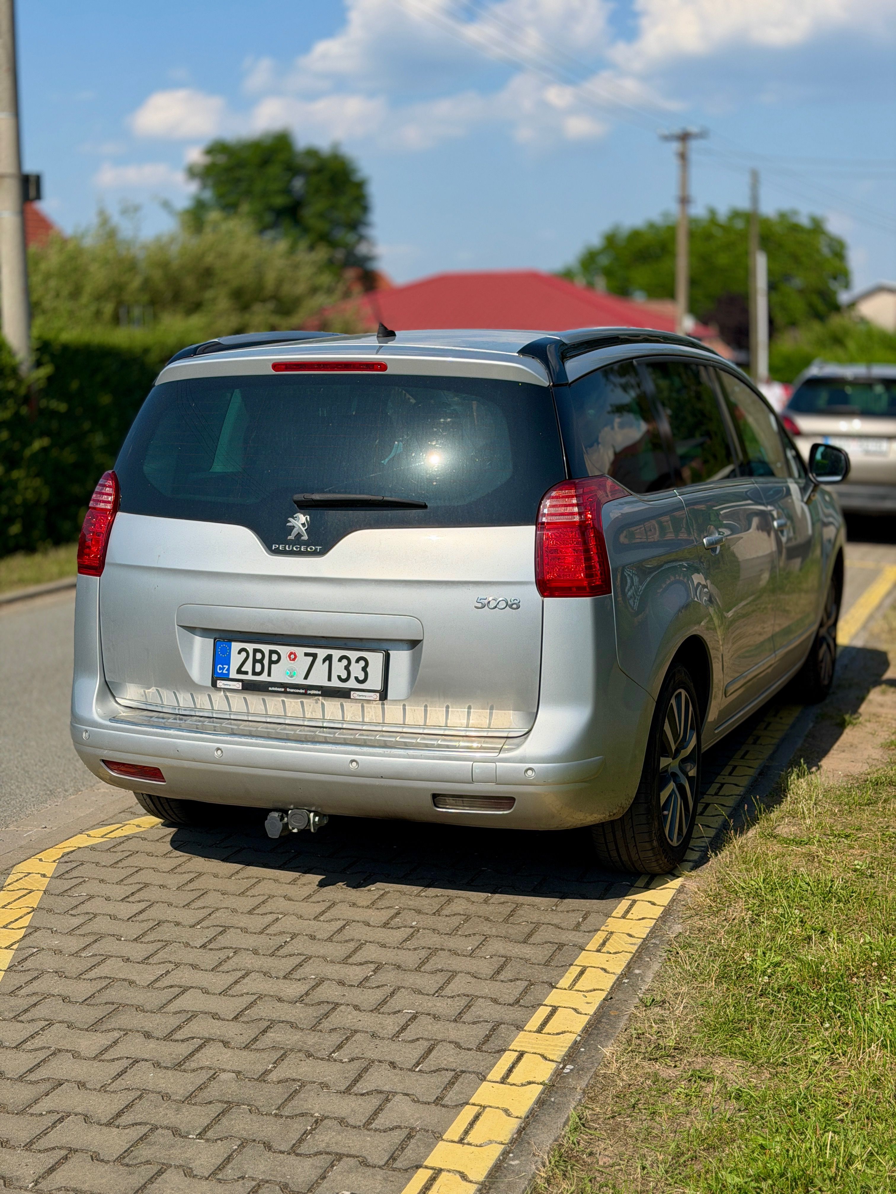 Peugeot 5008, 2.0HDi Automat komplet servis - fotka 5